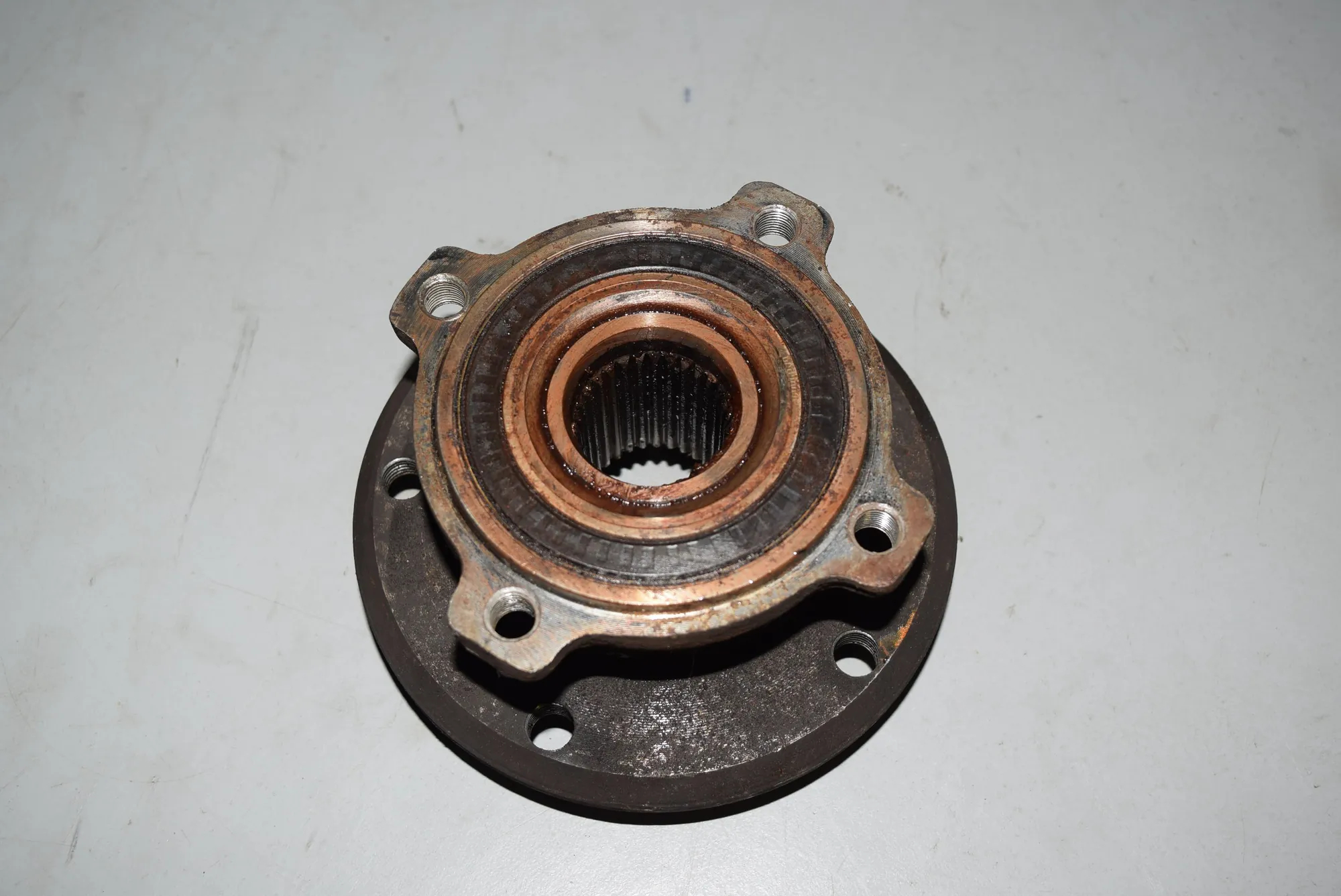 Rear Left Wheel Bearing · BMW BMW 5 (E60) 2007 – 2