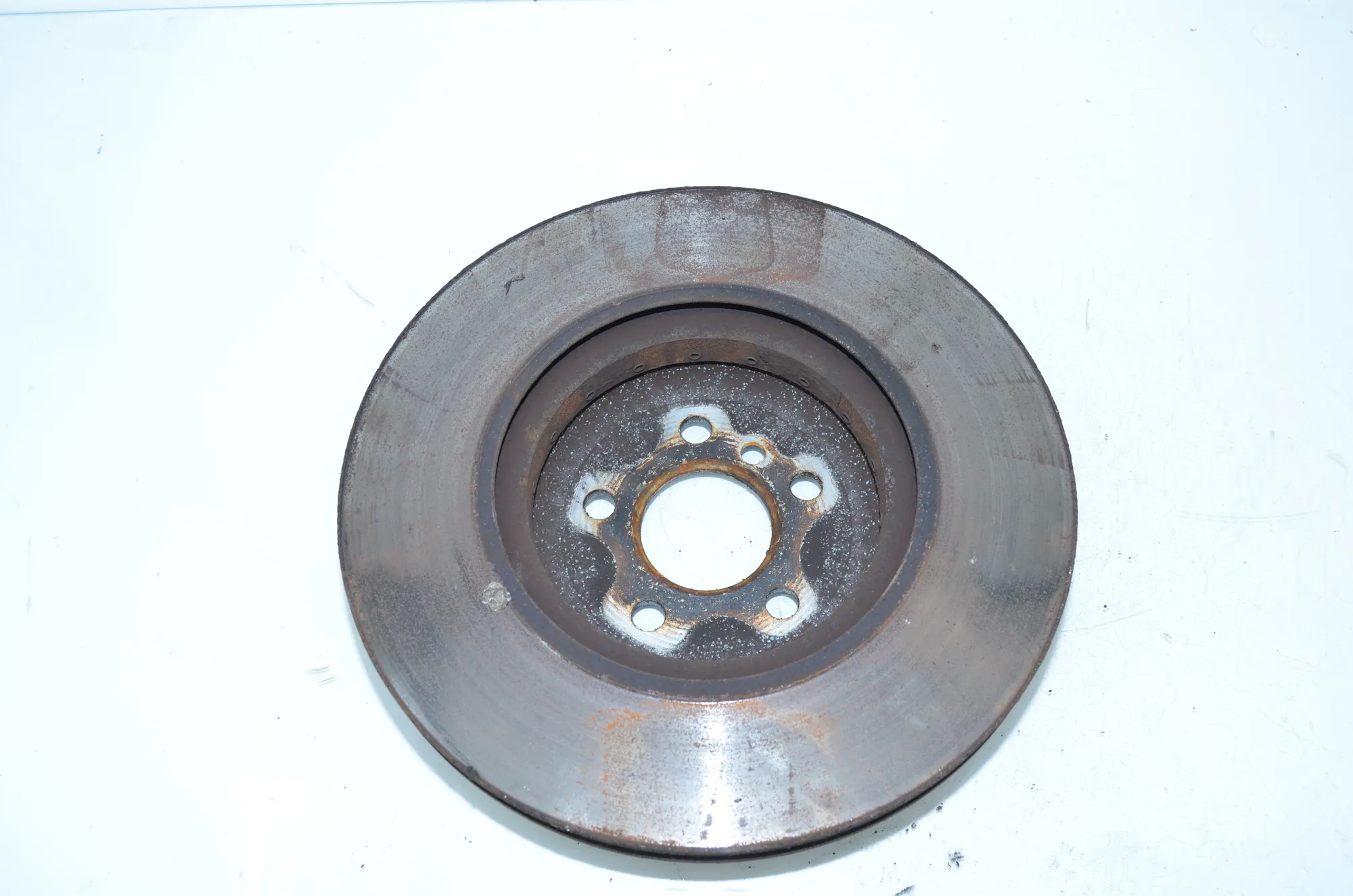 Rear Left Brake Disc – OEM 8853554 · BMW 5 (G30) (2016 - -) M 550 d xDrive 2020 – 3