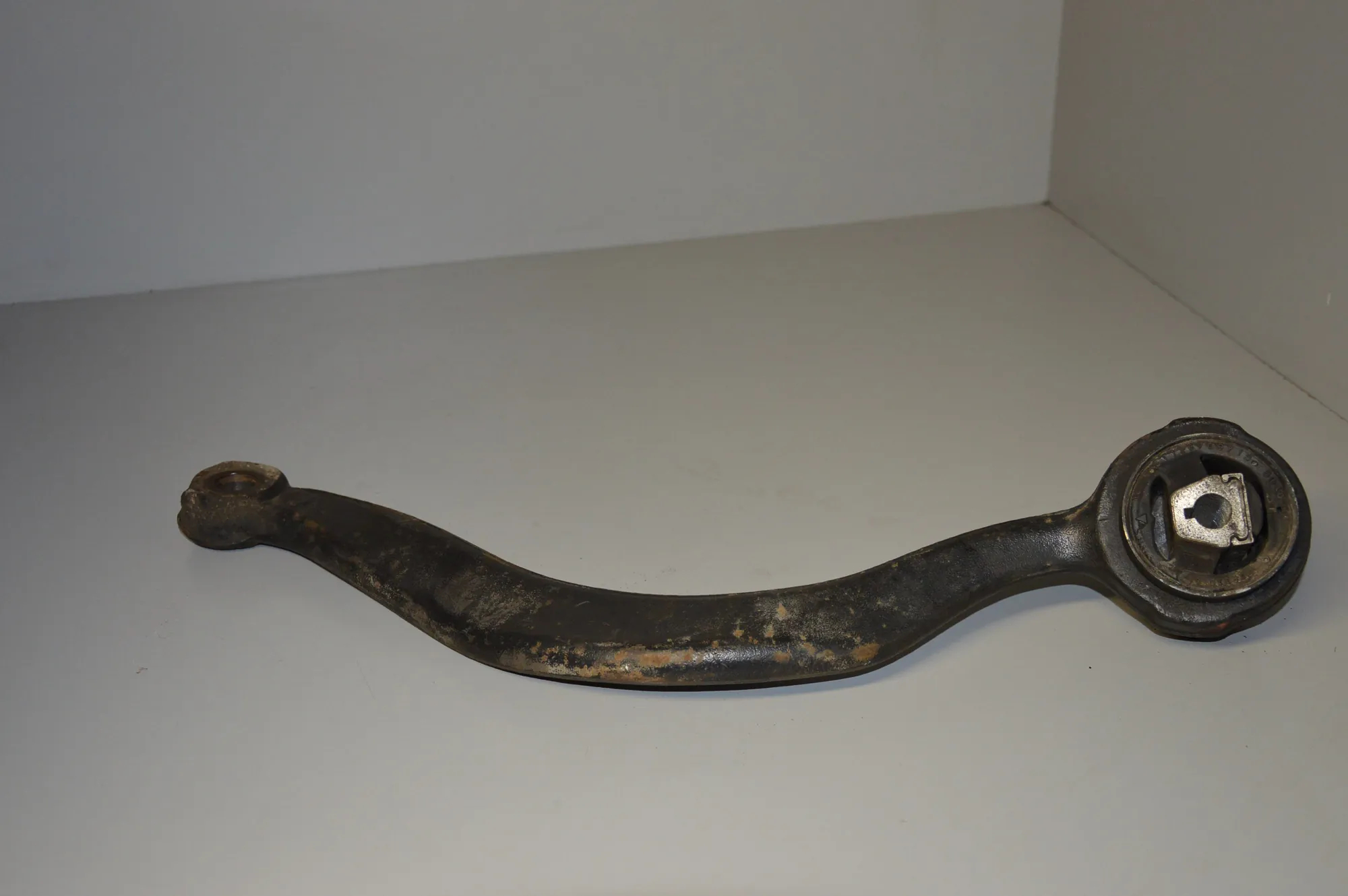 Front Left Curved Control Arm · BMW X5 (E53) 4.4 i 2000 – 2