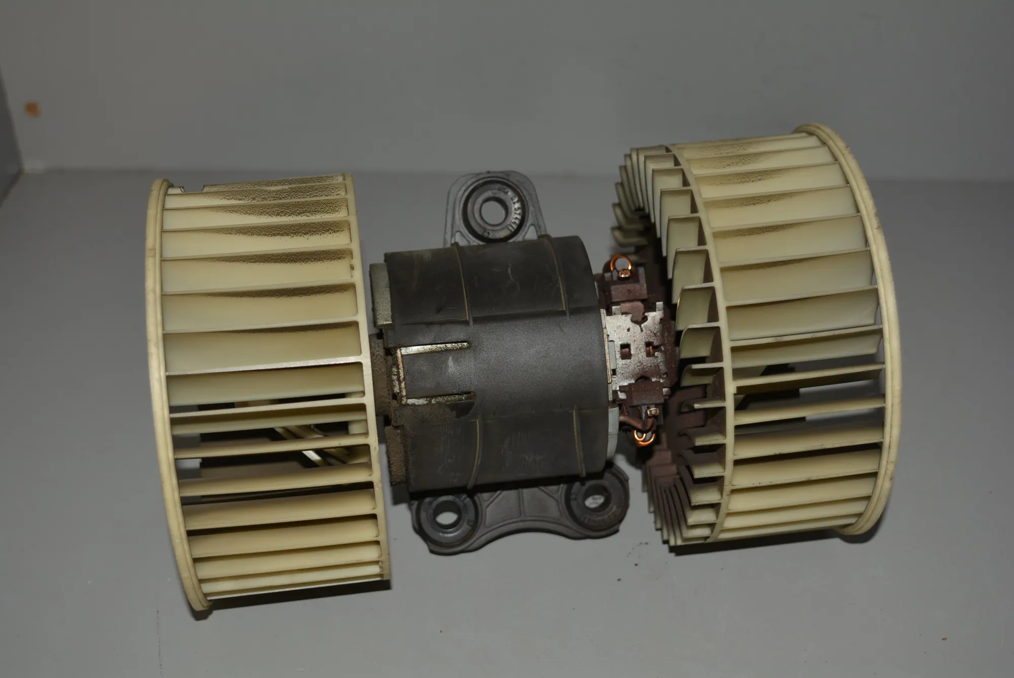 Heater Blower Fan – OEM 8385558 · BMW 5 Touring (E39) 530 d 2001