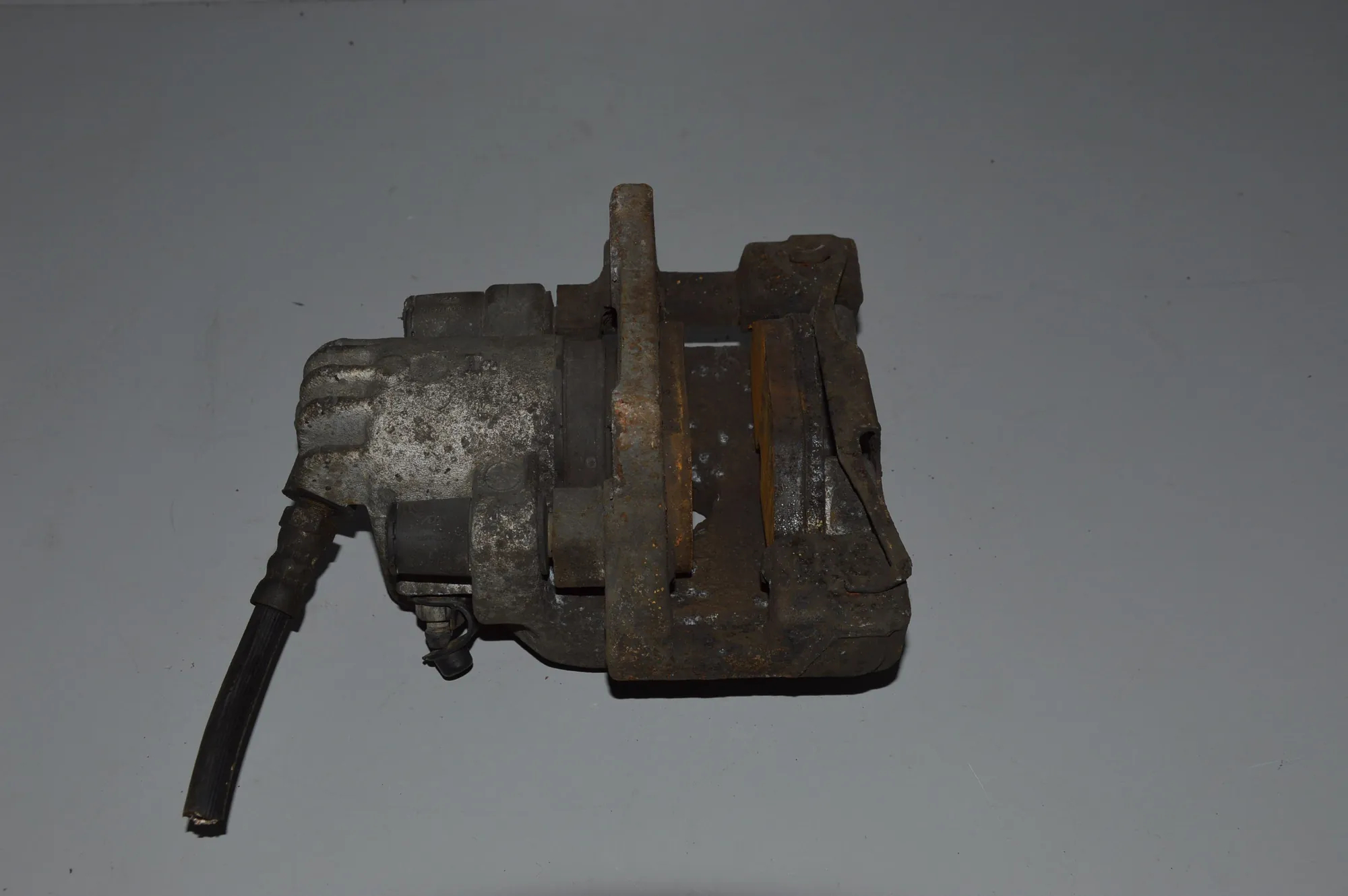 Rear Right Brake Caliper · BMW 5 Touring (E39) 530 d 2001