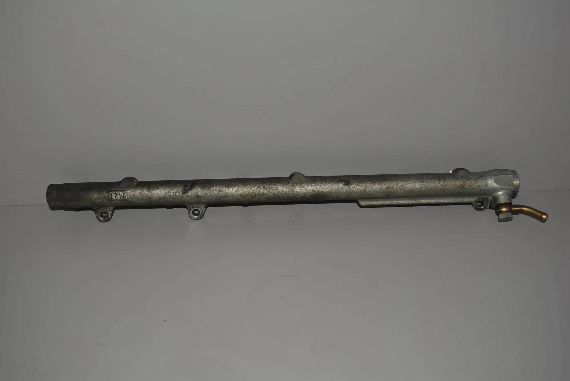 Fuel Rail – OEM 7788679 · BMW 5 (E60) BMW 5 (E60) 2004 – 2