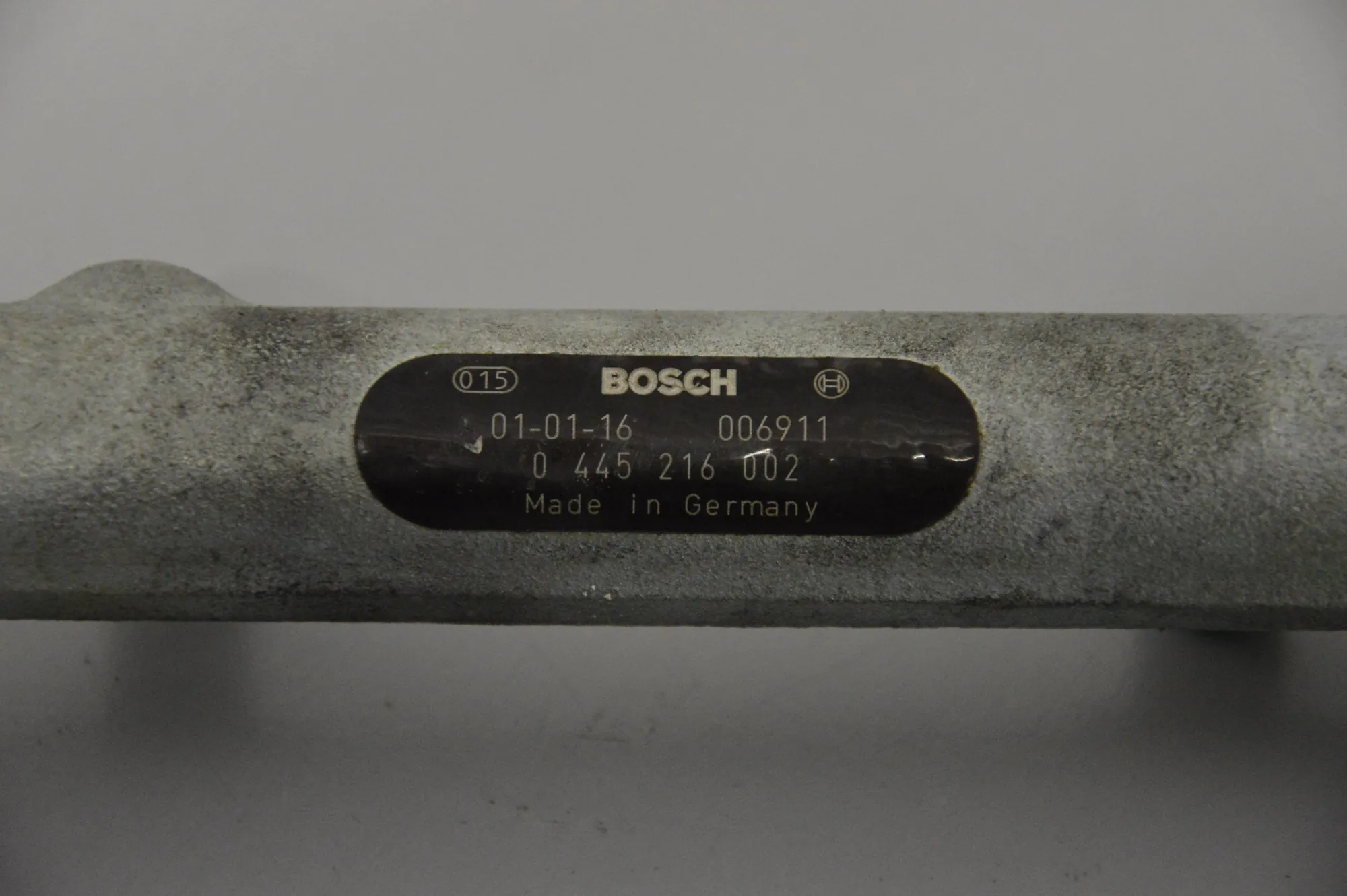 Fuel Rail – OEM BOSCH0445216002 · BMW 5 Touring (E39) 530 d 2001 – 3