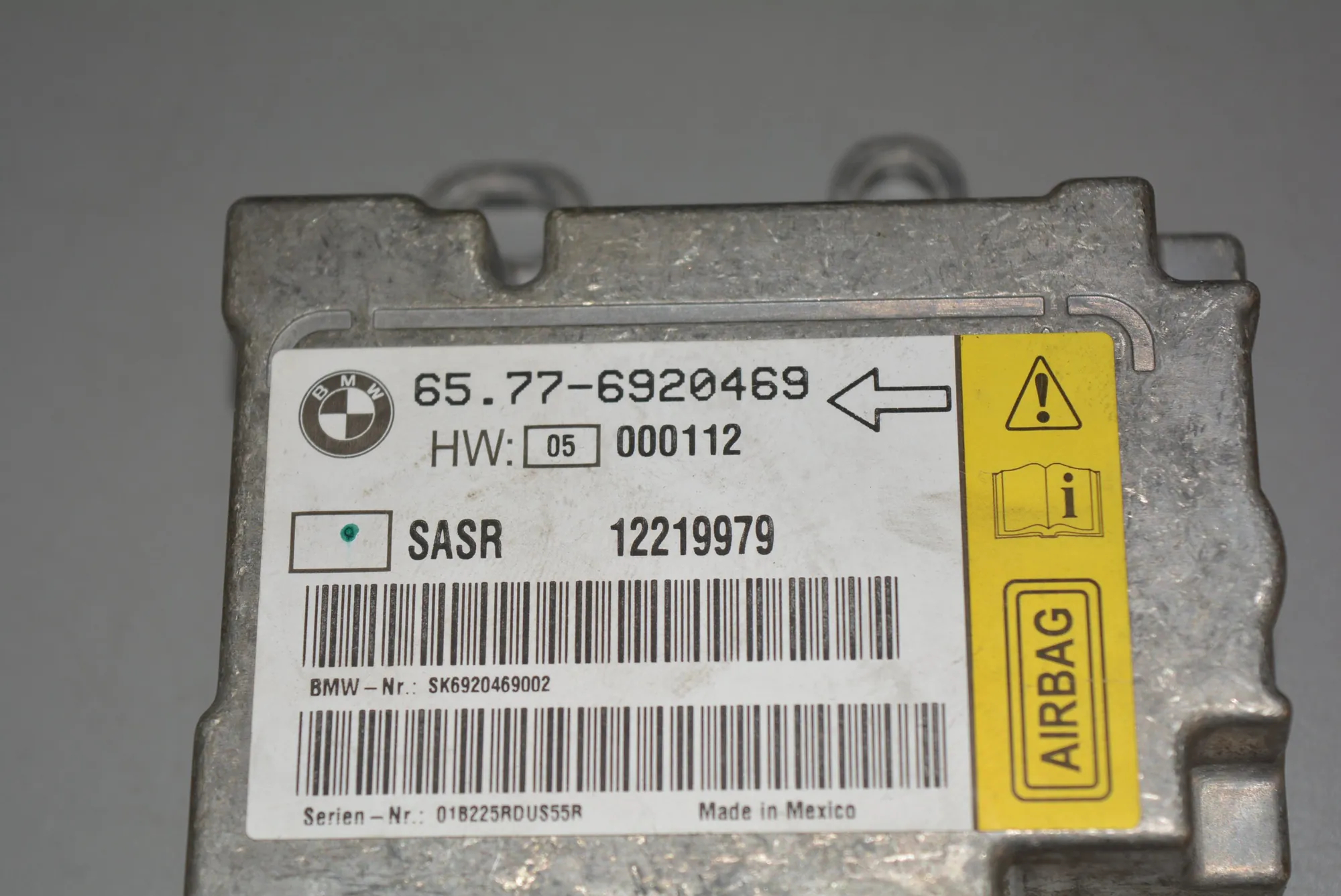 SRS Control Unit – OEM 6920469 · BMW 7 (E65, E66, E67) BMW 7 (E65, E66, E67) 2001 – 4
