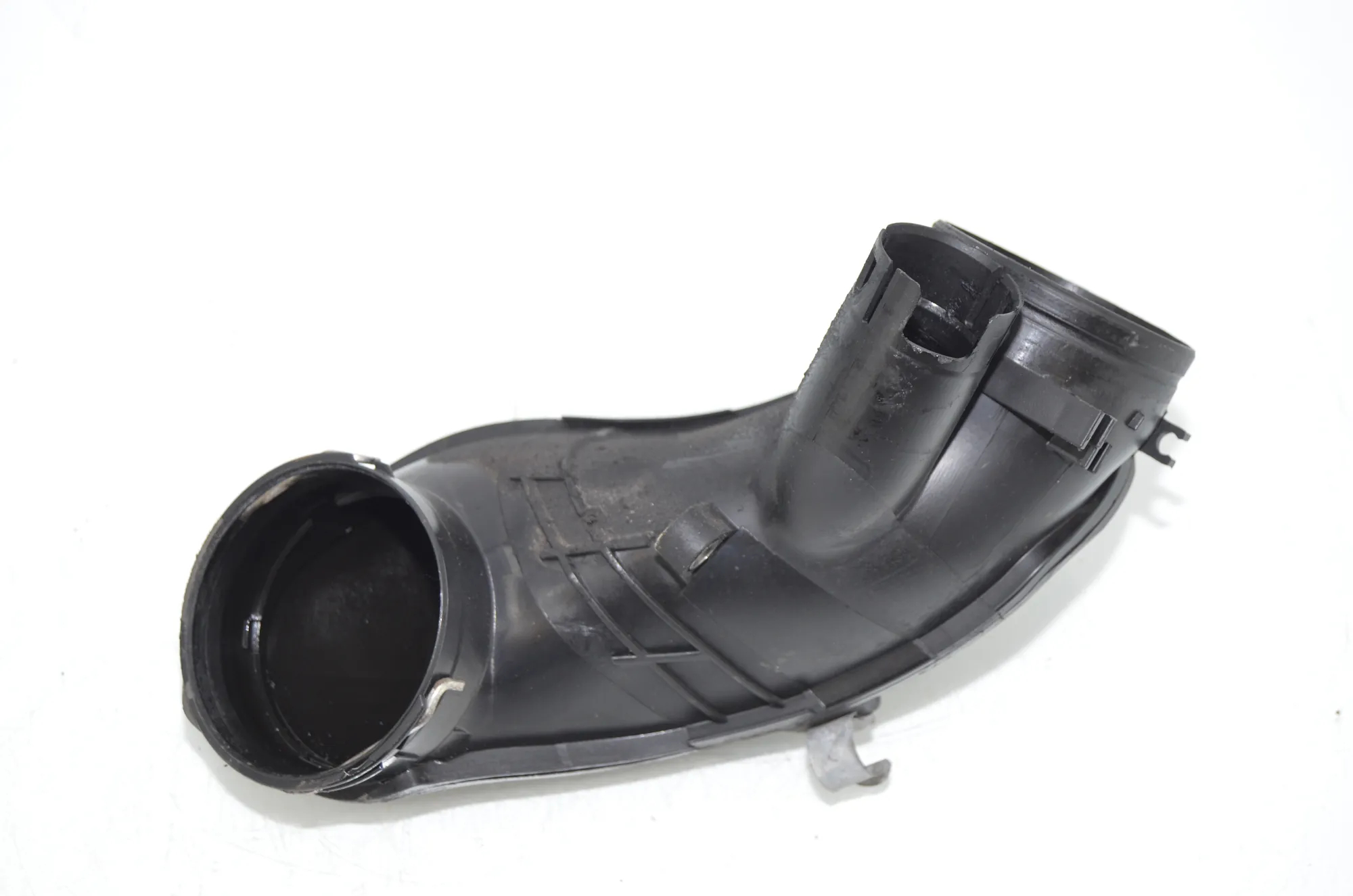 Air Intake Tube – OEM 7807493 · BMW 3 Touring (F31) 330 d 2013 – 4