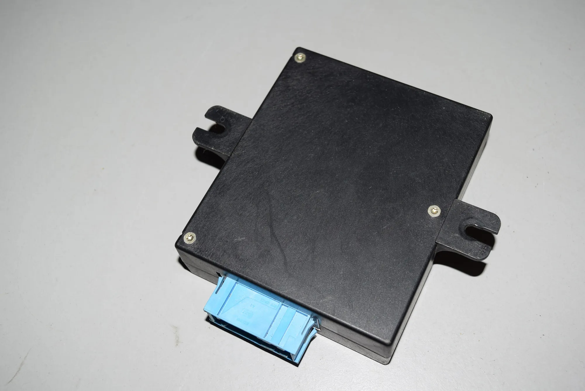 Other Control Units – OEM 8385705 · BMW 5 (E39) BMW 5 (E39) 1998 – 3