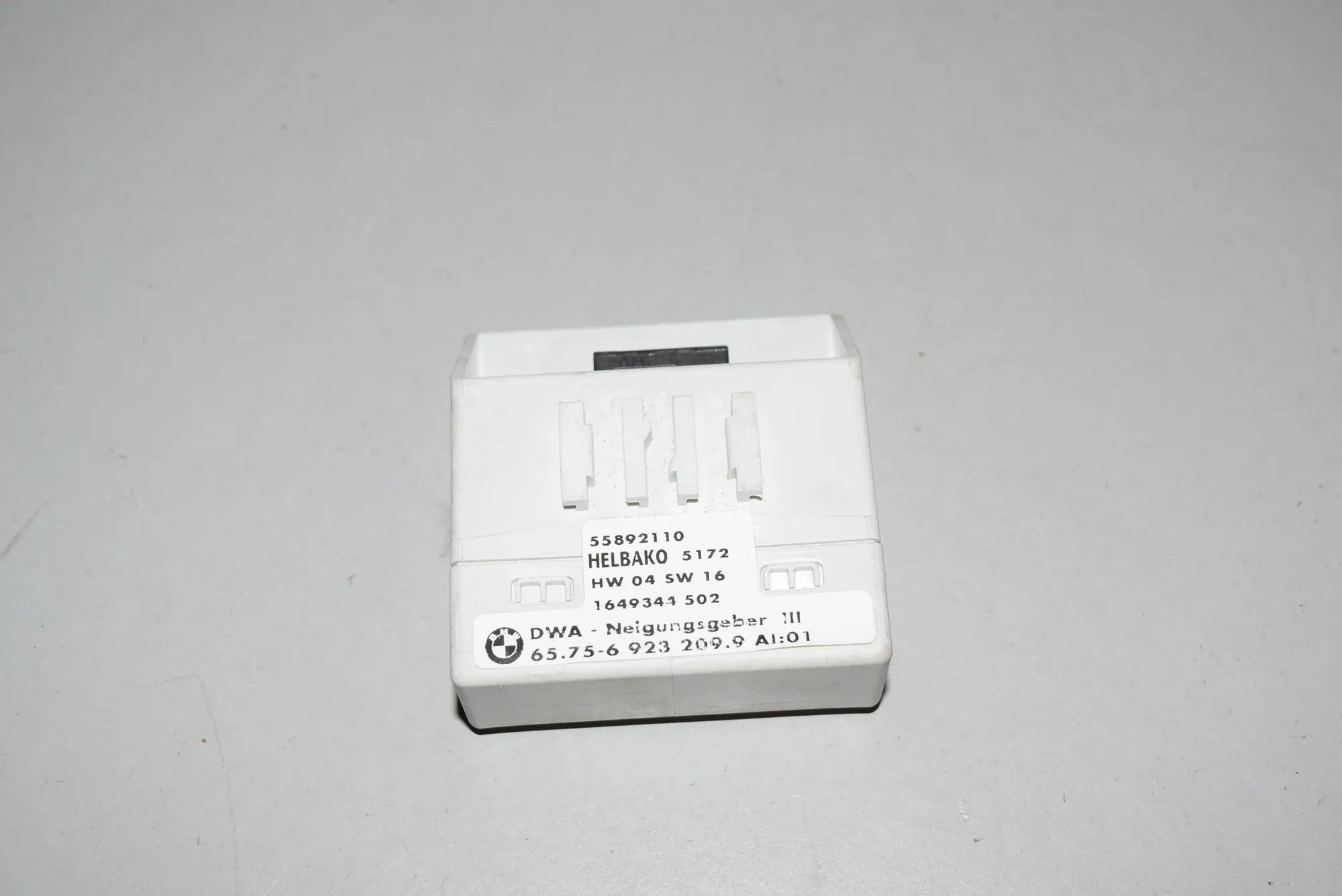 Other Control Units – OEM 6923209 · BMW 3 (E46) BMW 3 (E46) 2002