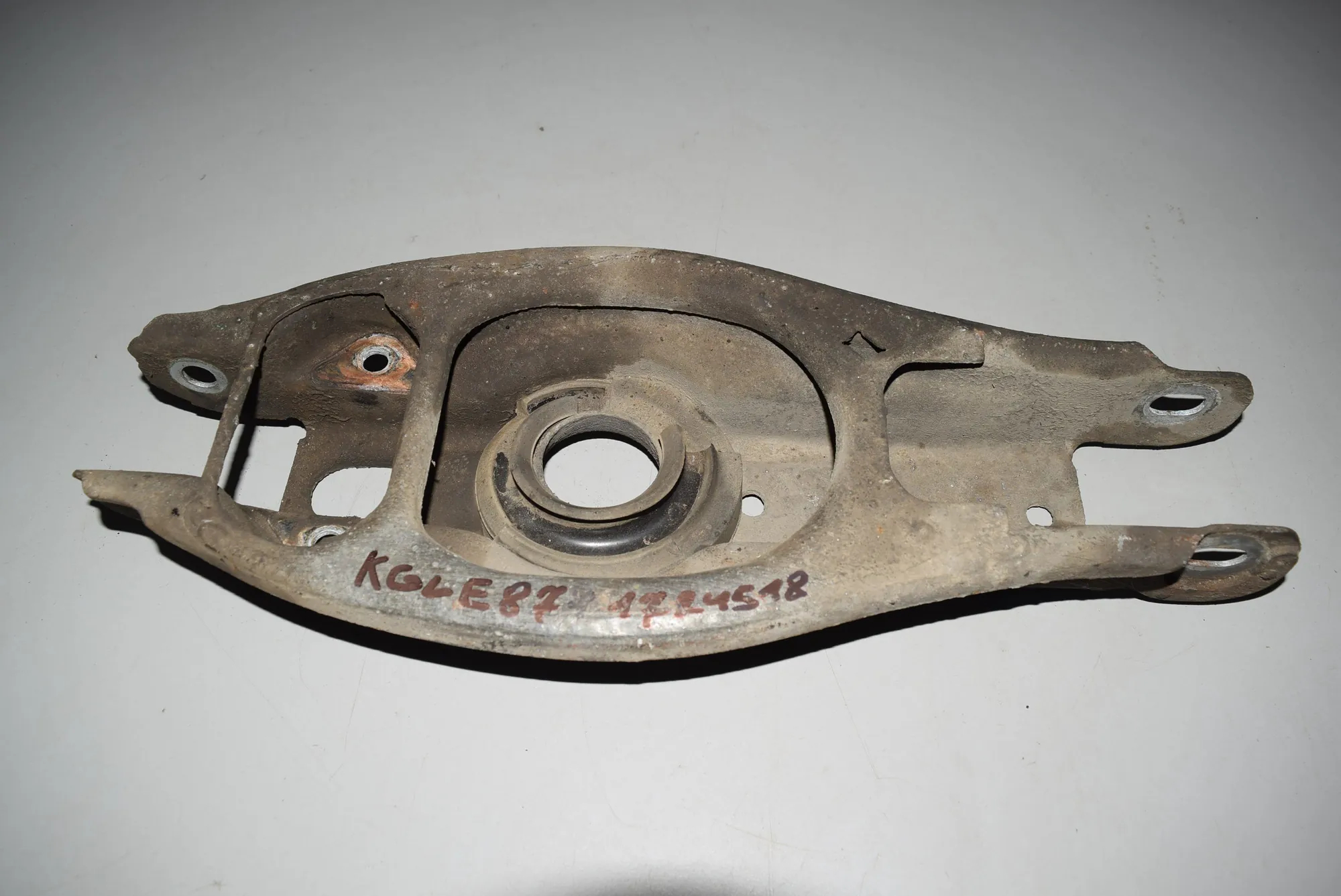 Rear Left Lower Control Arm · BMW 1 (E87) 118 d 2007