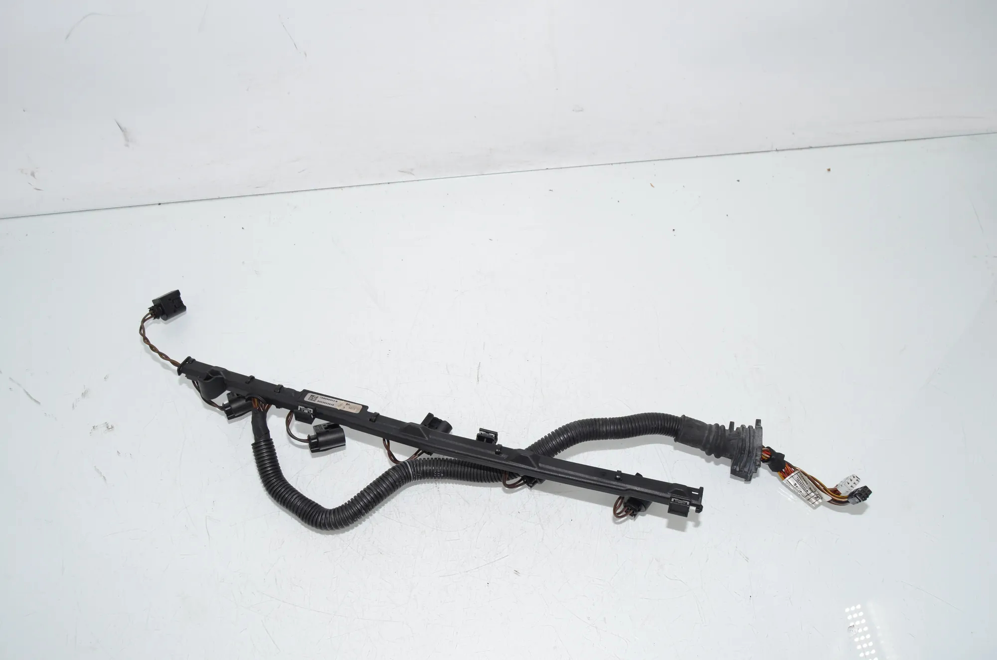 Fuel Injector Wire Connection – OEM 8510281 · BMW 3 Touring (F31) 330 d 2013 – 2