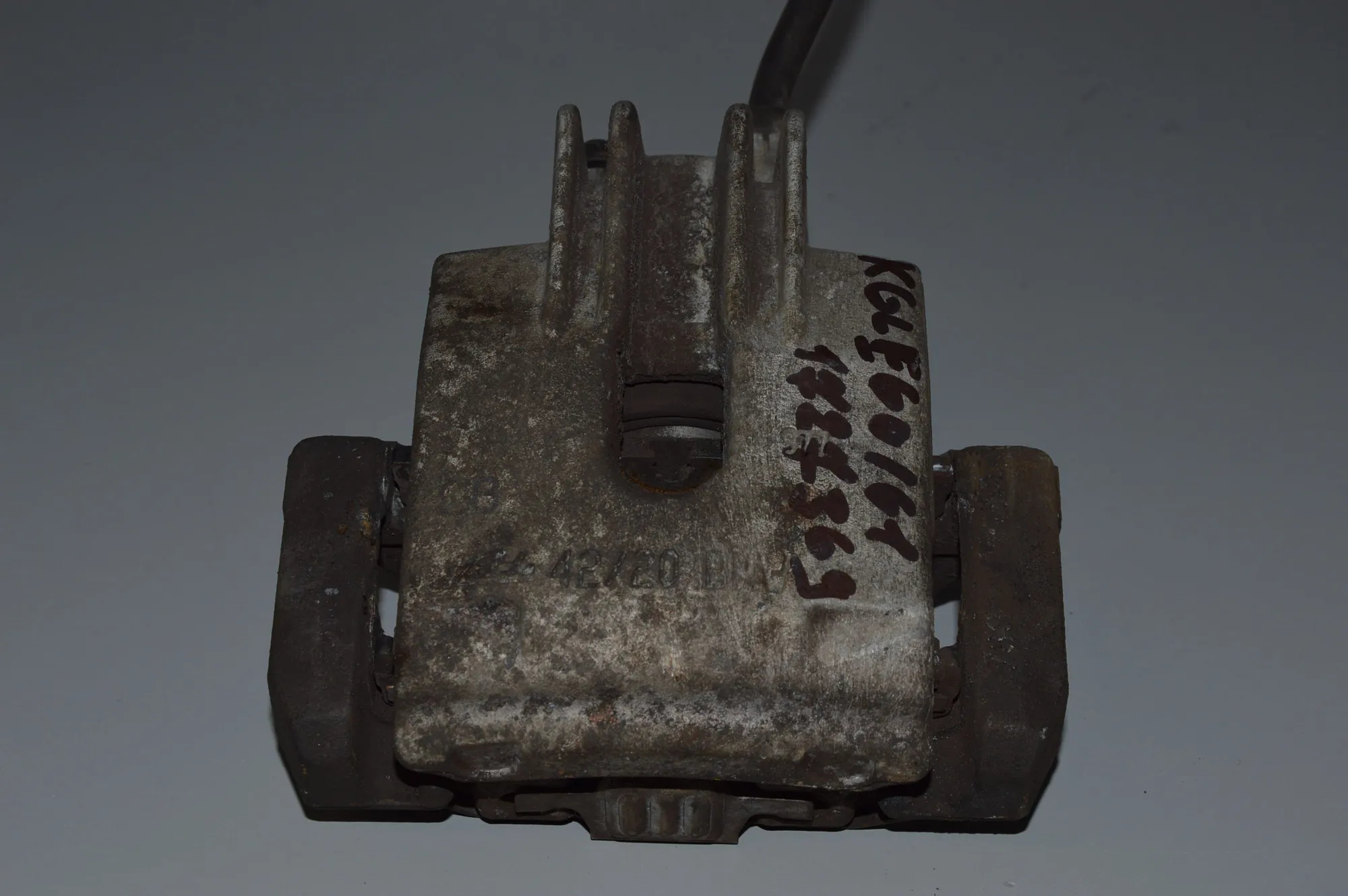 Rear Left Brake Caliper · BMW 5 (E60) 523 i 2005 – 2