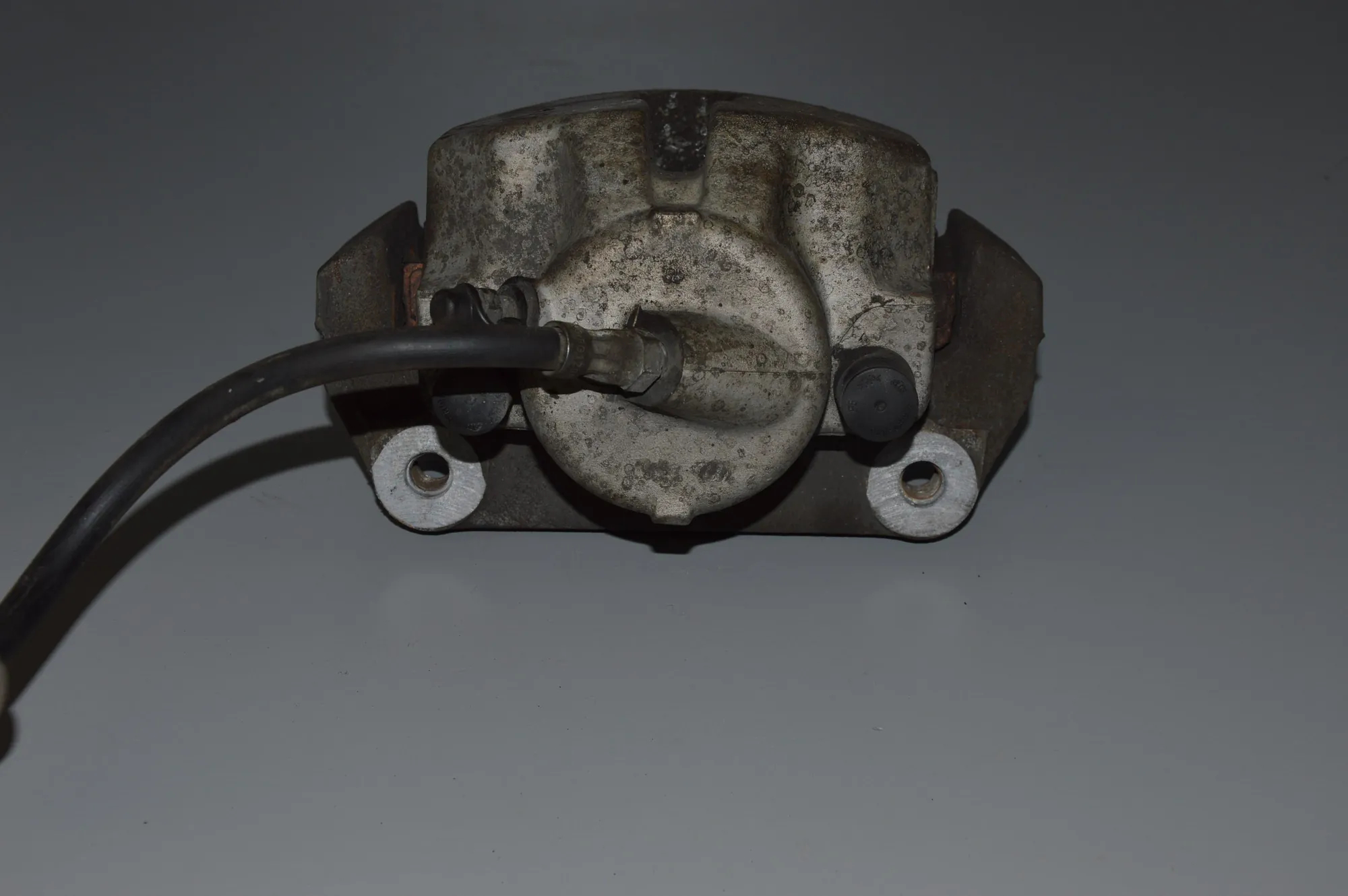 Front Right Brake Caliper · BMW 5 (E60) 523 i 2005 – 3