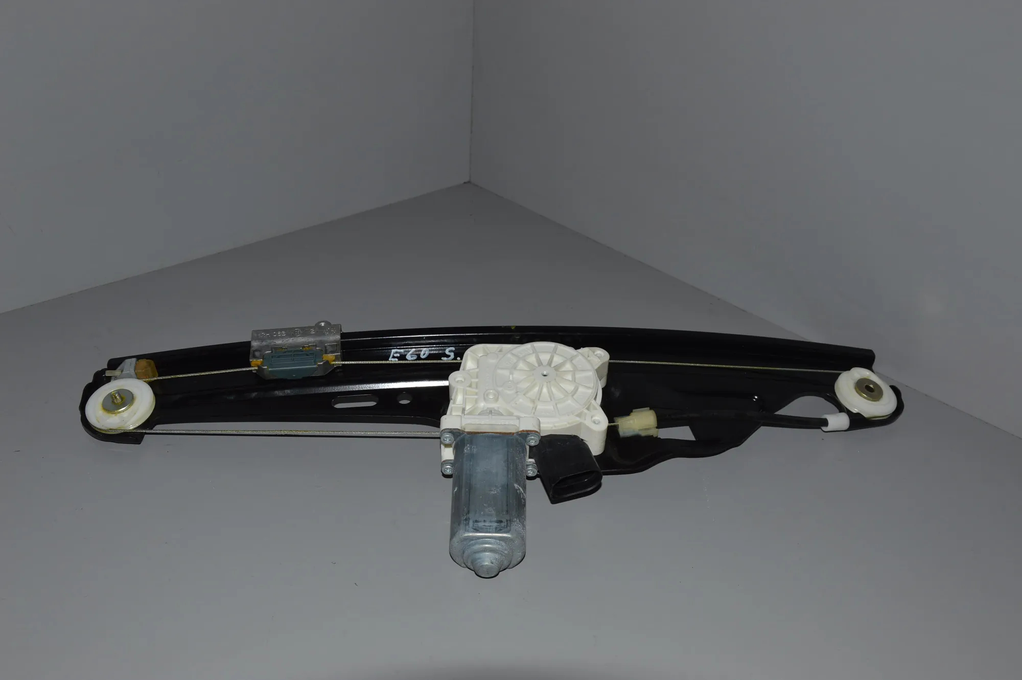 Rear Right Door Window Regulator – OEM 7075674 · BMW 5 (E60) 523 i 2005 – 2