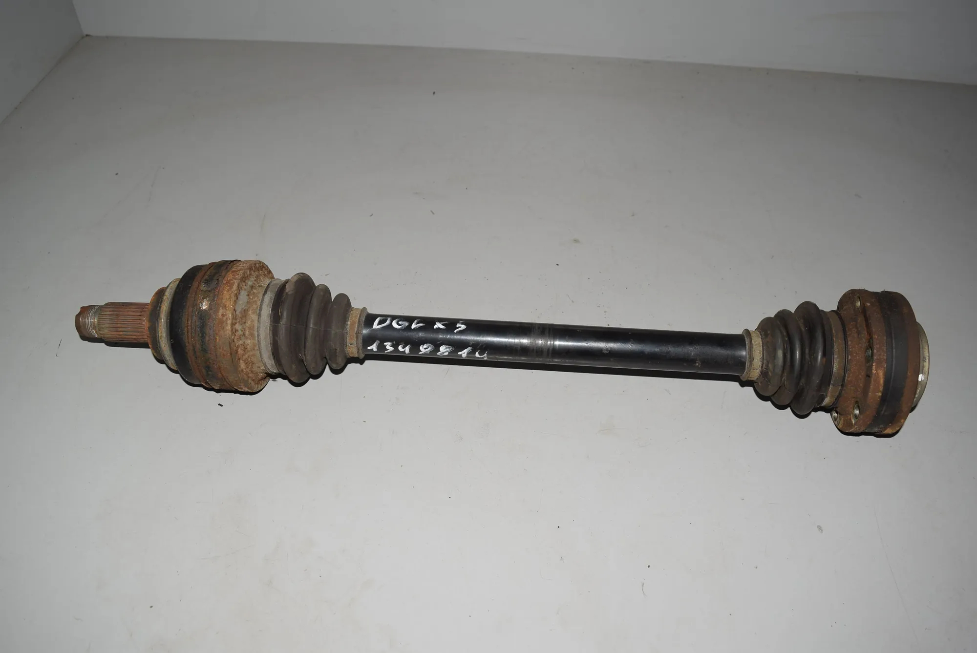 Rear Right Driveshaft · BMW X5 (E53) BMW X5 (E53) 4.4 i 2003
