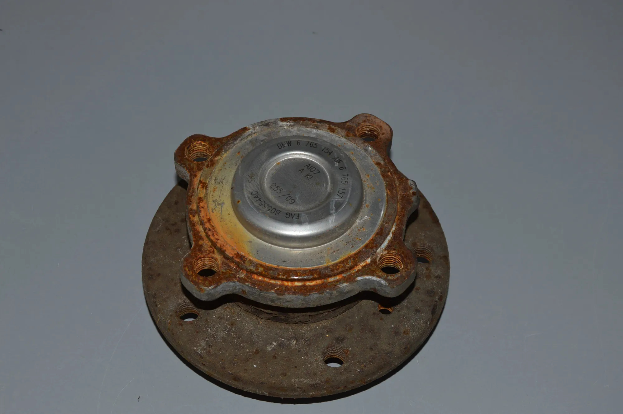 Front Right Wheel Bearing – OEM 31216765157 · BMW 3 (E90) BMW 3 (E90) 2005 – 3