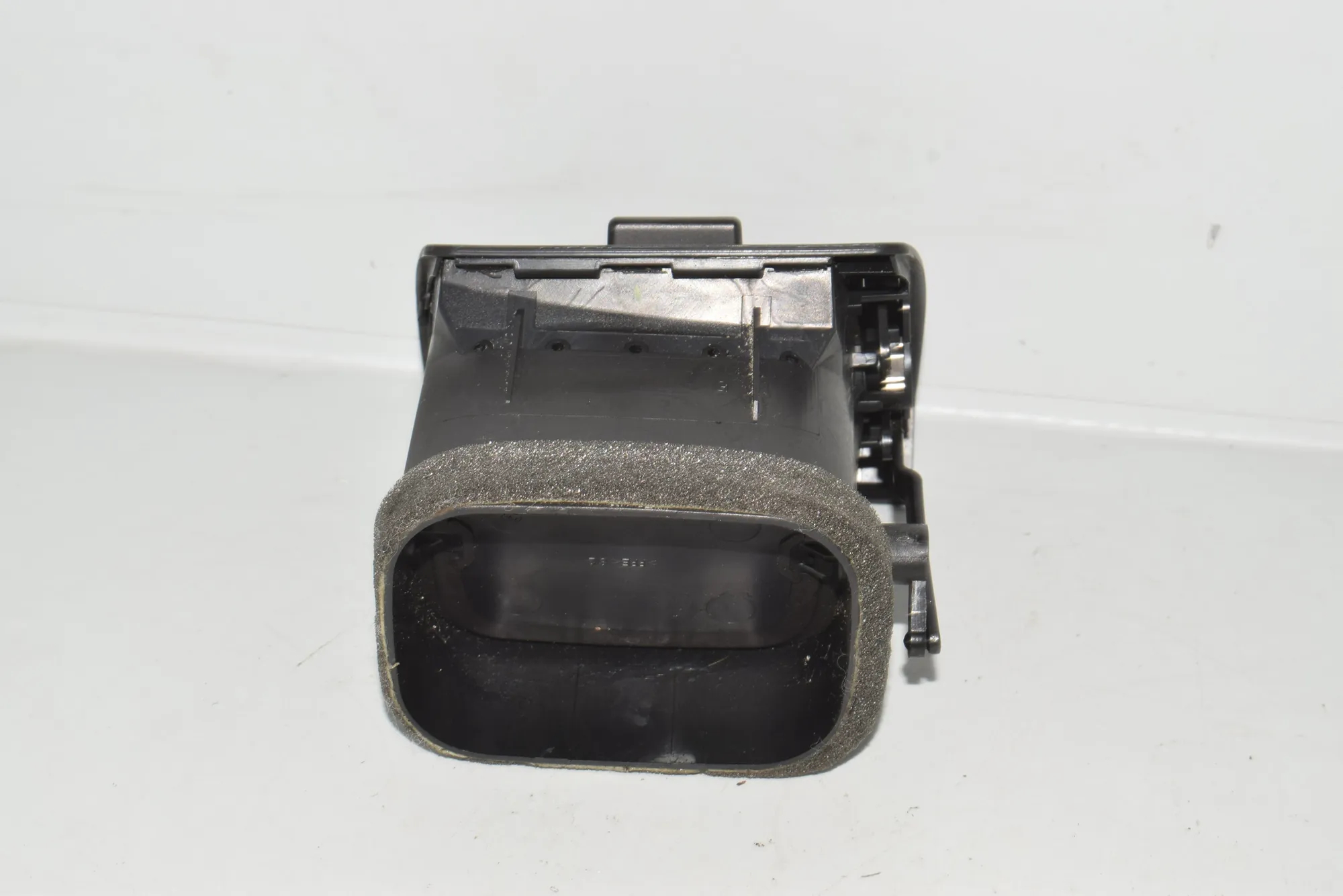 Dashboard Air Vents – OEM 8402216 · BMW X5 (E53) 3.0 d 2004