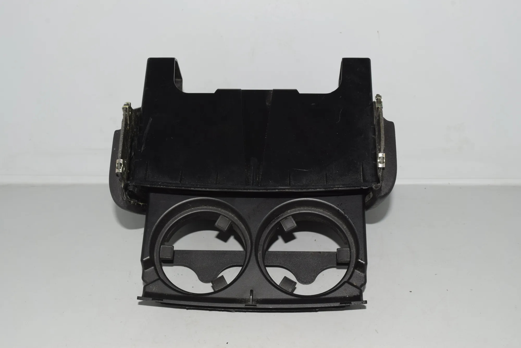 Cup Holder – OEM 7077955 · BMW X5 (E53) 3.0 d 2004 – 8