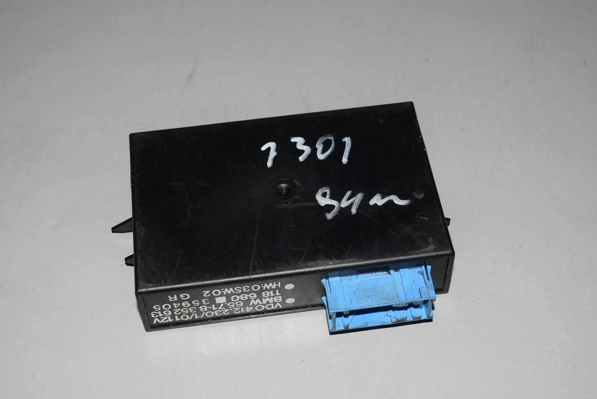 Other Control Units – OEM 8352613 · BMW 7 (E38) BMW 7 (E38) 1994