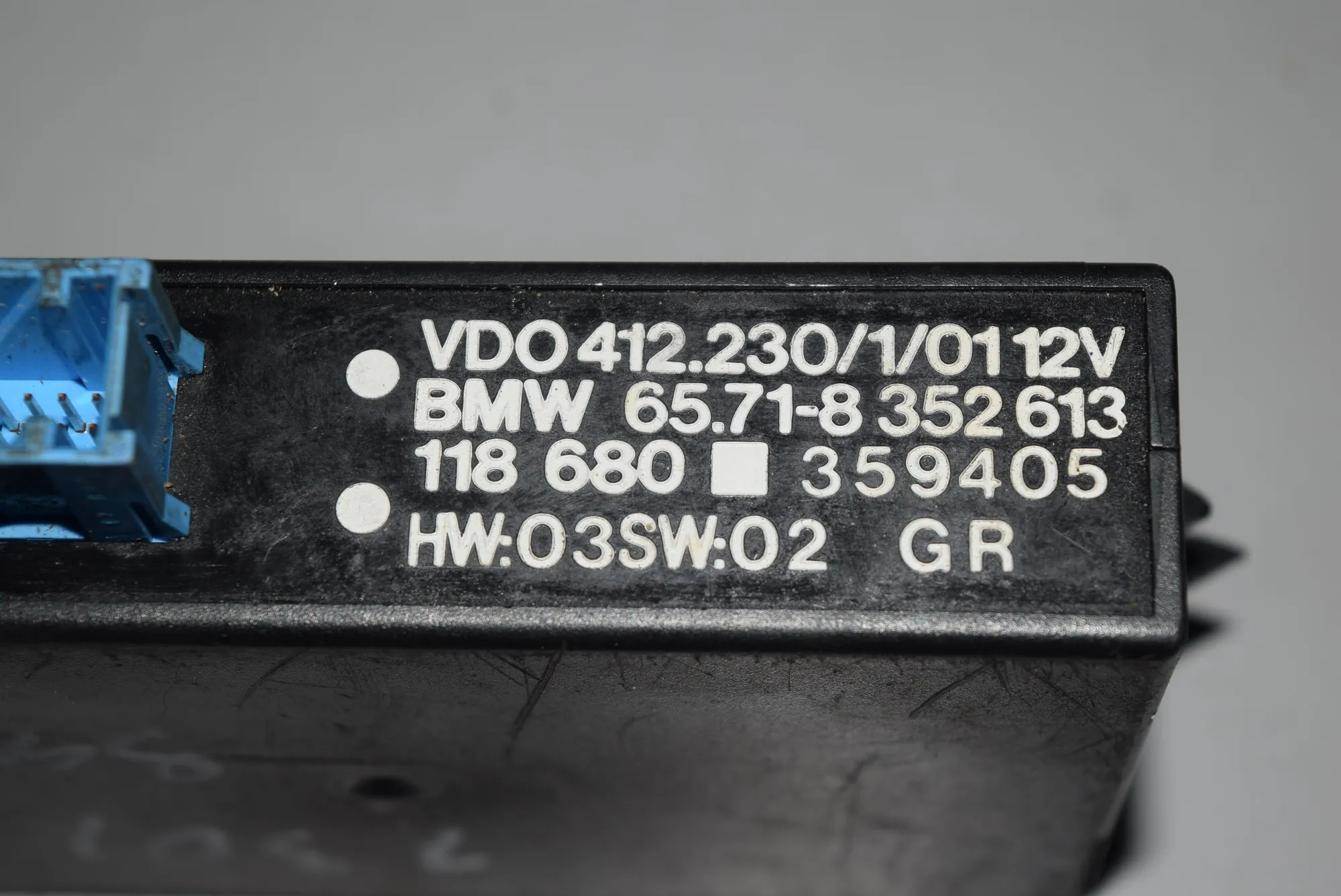 Other Control Units – OEM 8352613 · BMW 7 (E38) BMW 7 (E38) 1994 – 6