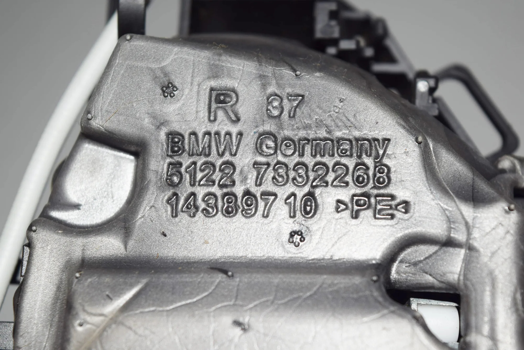Rear Right Door Exterior Handle – OEM 7332268 · BMW 3 (F30, F80) BMW 3 (F30, F80) 2012 – 4