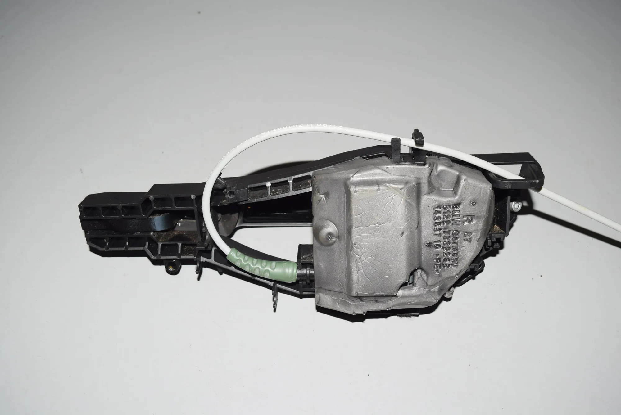 Rear Right Door Exterior Handle – OEM 7332268 · BMW 3 (F30, F80) BMW 3 (F30, F80) 2012 – 2