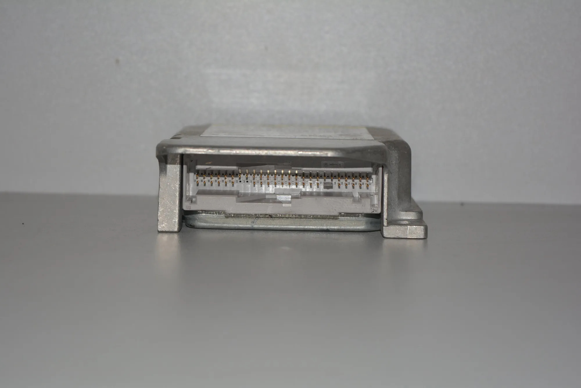 SRS Control Unit – OEM 6912755 · BMW 3 (E46) BMW 3 (E46) 320 d 2003 – 4