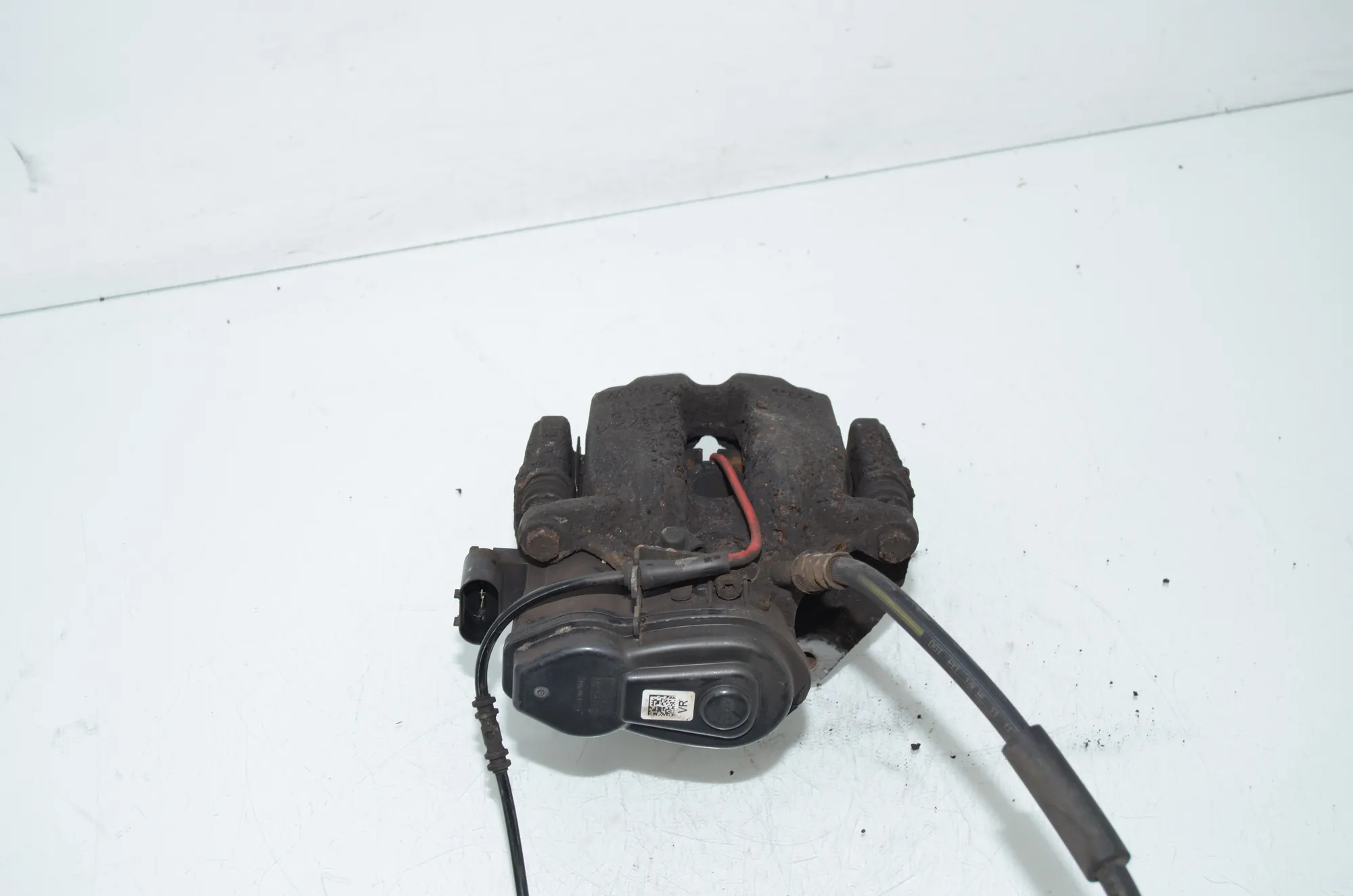 Rear Right Brake Caliper – OEM 6793048 · BMW 5 Touring (F11) 530 d 2012 – 2