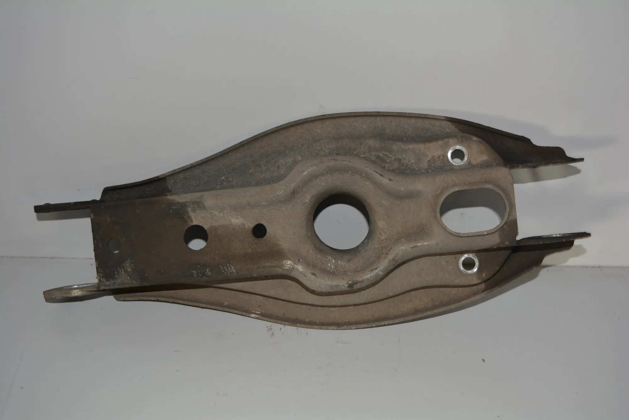 Rear Right Lower Control Arm · BMW 1 (E87) 120 d 2007