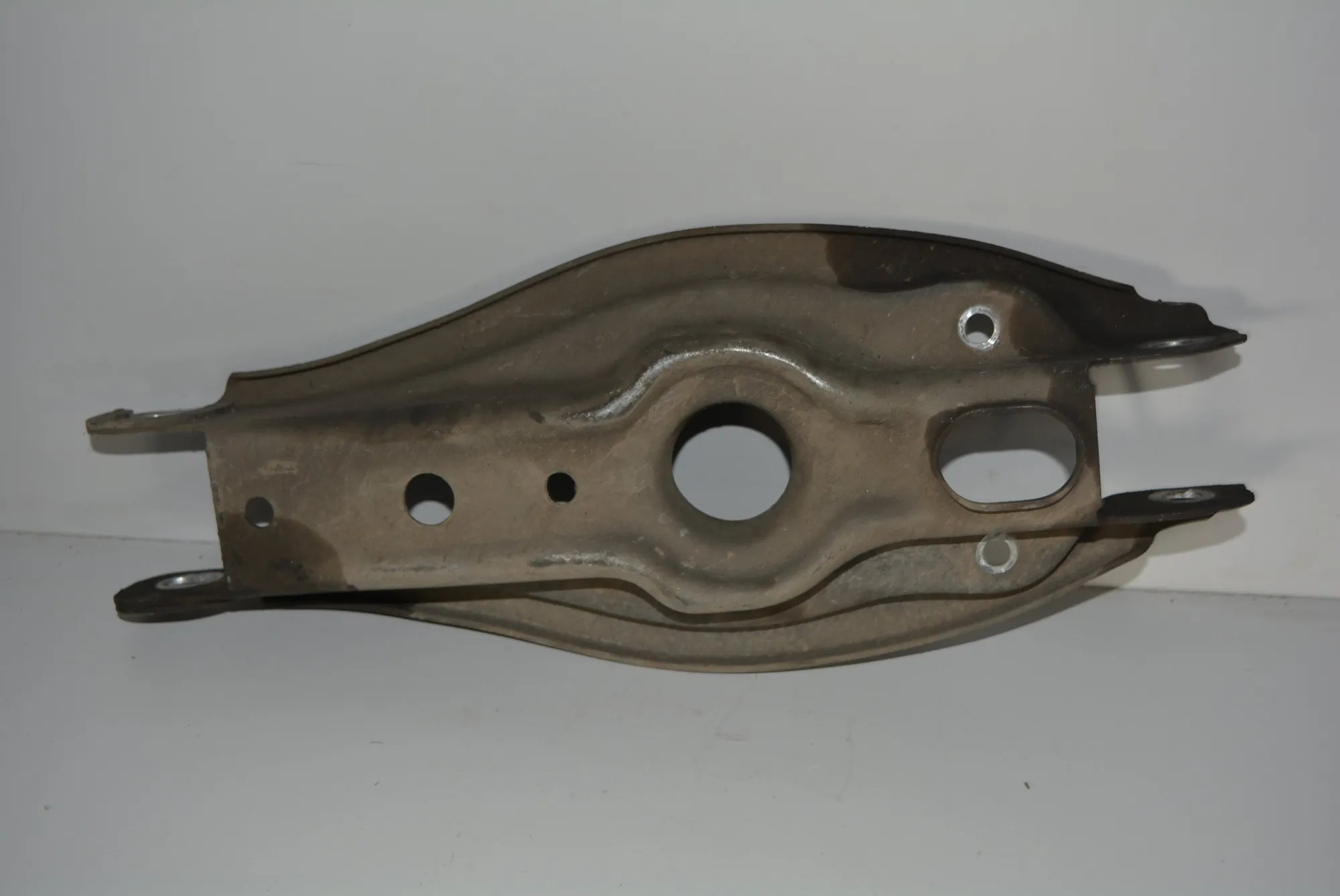 Rear Left Lower Control Arm · BMW 1 (E87) 120 d 2007