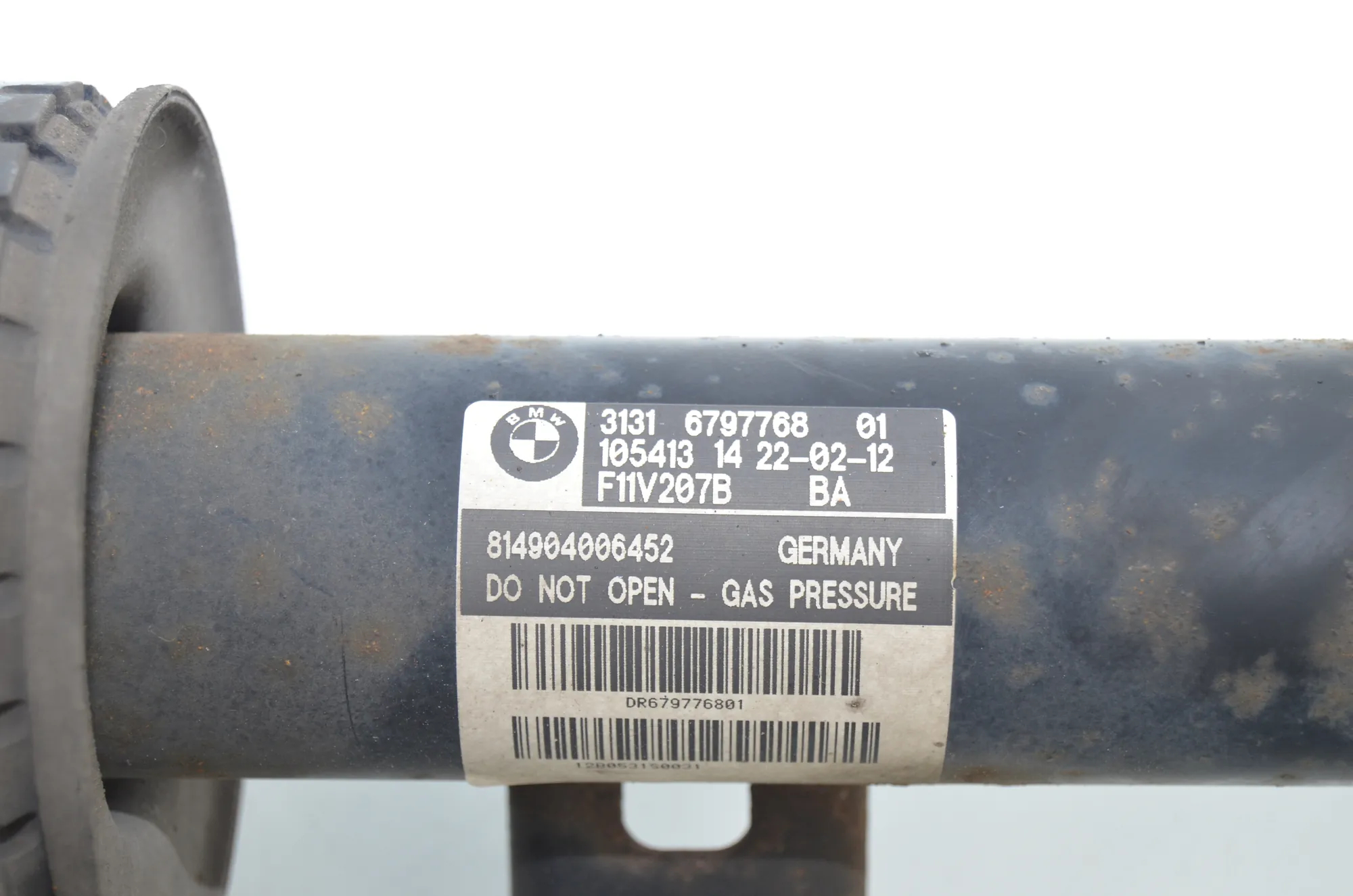 Front Right Shock Absorber – OEM 6797768 · BMW 5 Touring (F11) 530 d 2012 – 4