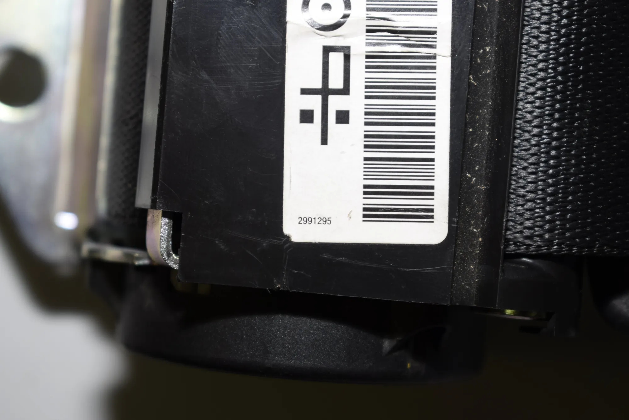 Rear Left Seatbelt – OEM 2991295 · BMW X1 (E84) BMW X1 (E84) 2011 – 10