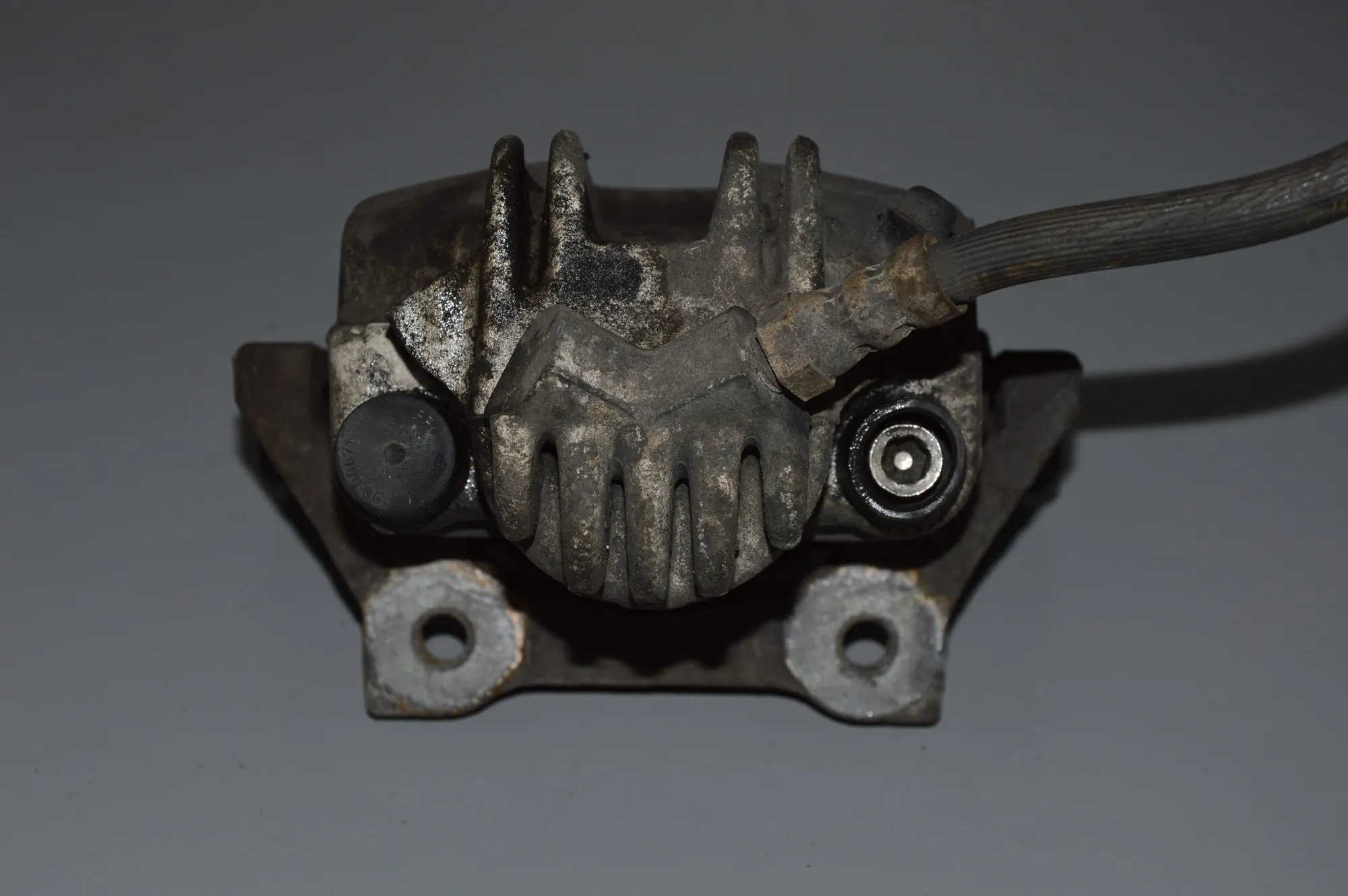 Rear Left Brake Caliper · BMW 5 Touring (E39) 530 d 2000