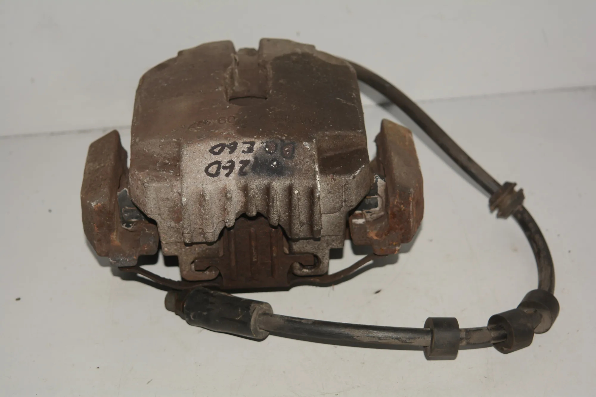 Front Right Brake Caliper · BMW 5 (E60) 525 d 2006