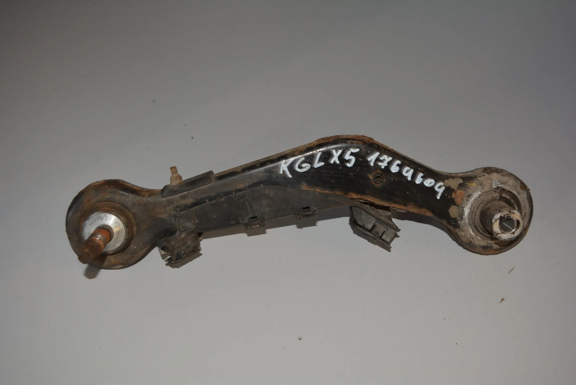 Rear Left Control Arm · BMW X5 (E53) BMW X5 (E53) 4.4 i 2004