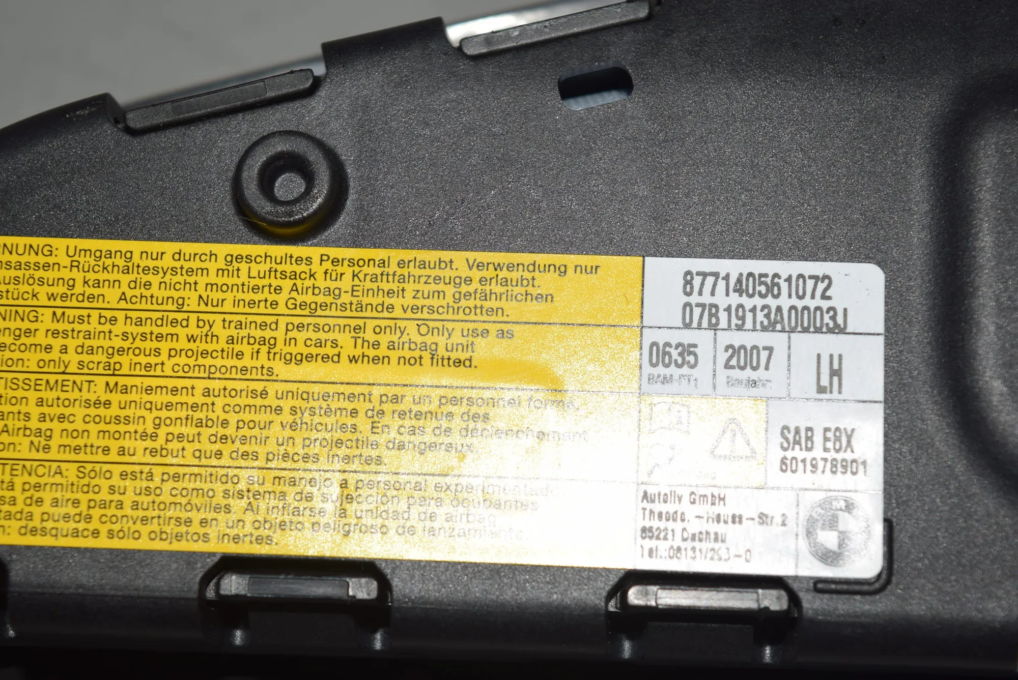 Front Left Seat Safety Bag SRS – OEM 7140561 · BMW 1 (E87) BMW 1 (E87) 118 d 2007 – 4