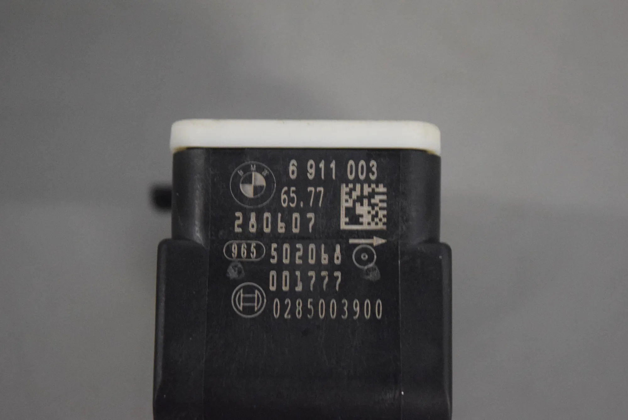 Acceleration Sensor – OEM 6911003 · BMW 1 (E87) BMW 1 (E87) 118 d 2007 – 4