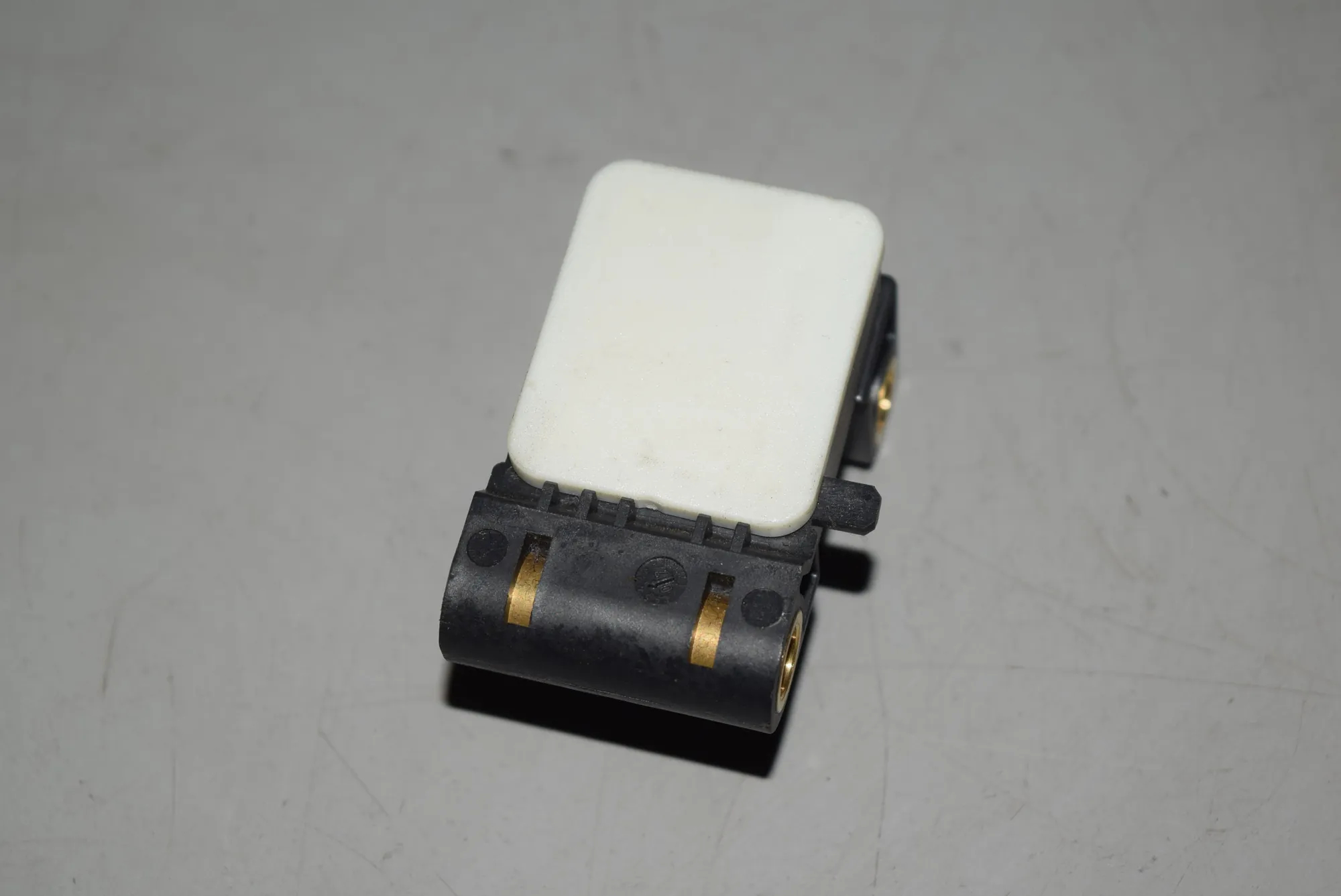 Acceleration Sensor – OEM 6911003 · BMW 1 (E87) BMW 1 (E87) 118 d 2007