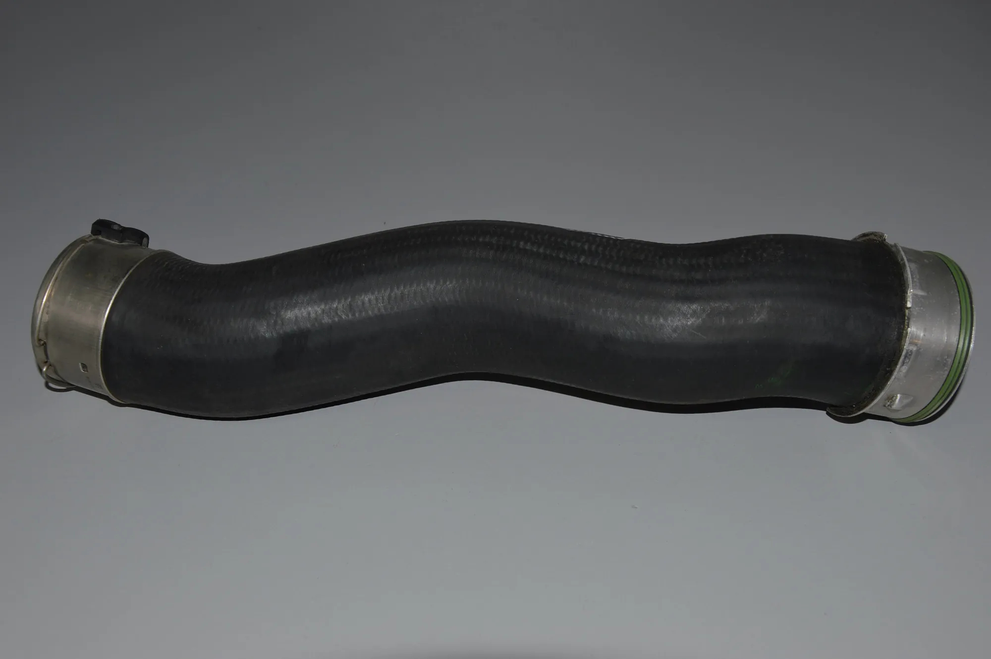 Right Side Intercooler Hose · BMW 3 Coupe (E92) BMW 3 Coupe (E92) 2009
