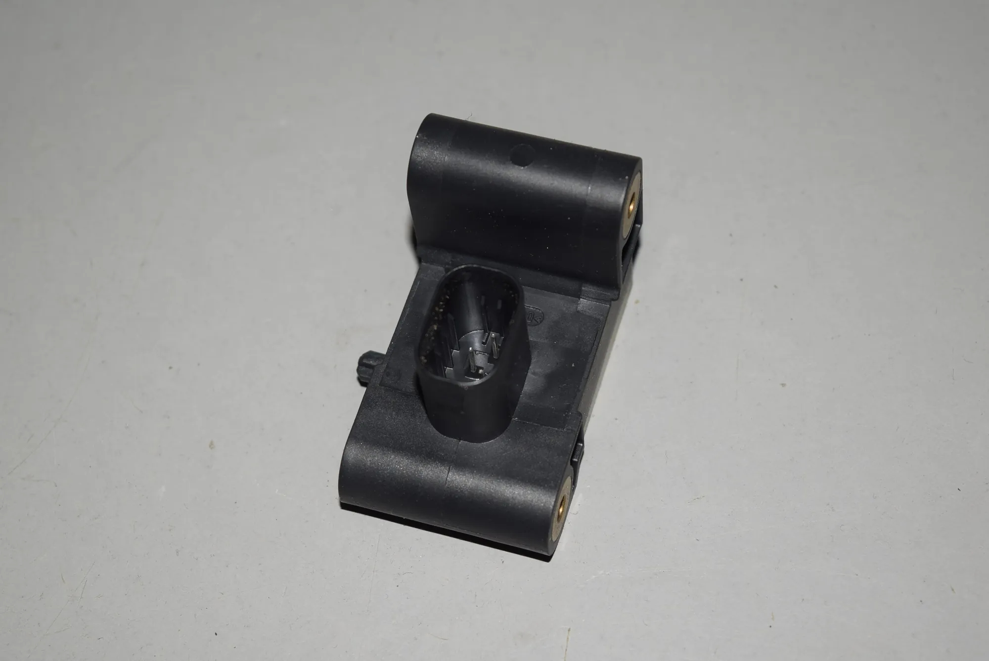 Acceleration Sensor – OEM 6911003 · BMW 1 (E87) BMW 1 (E87) 120 d 2007 – 2