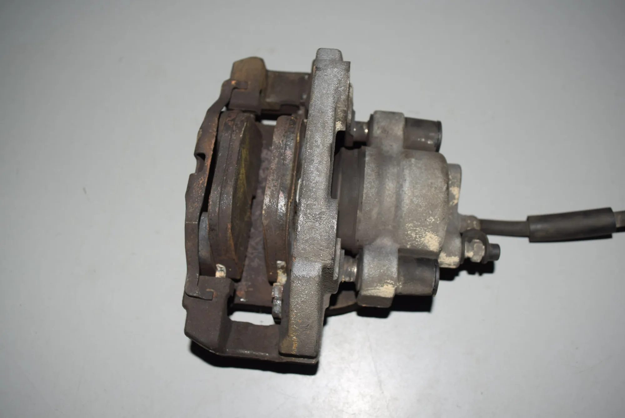 Rear Left Brake Caliper – OEM NA · BMW 7 (F01, F02) BMW 7 (F01, F02) 730 d 2010 – 2