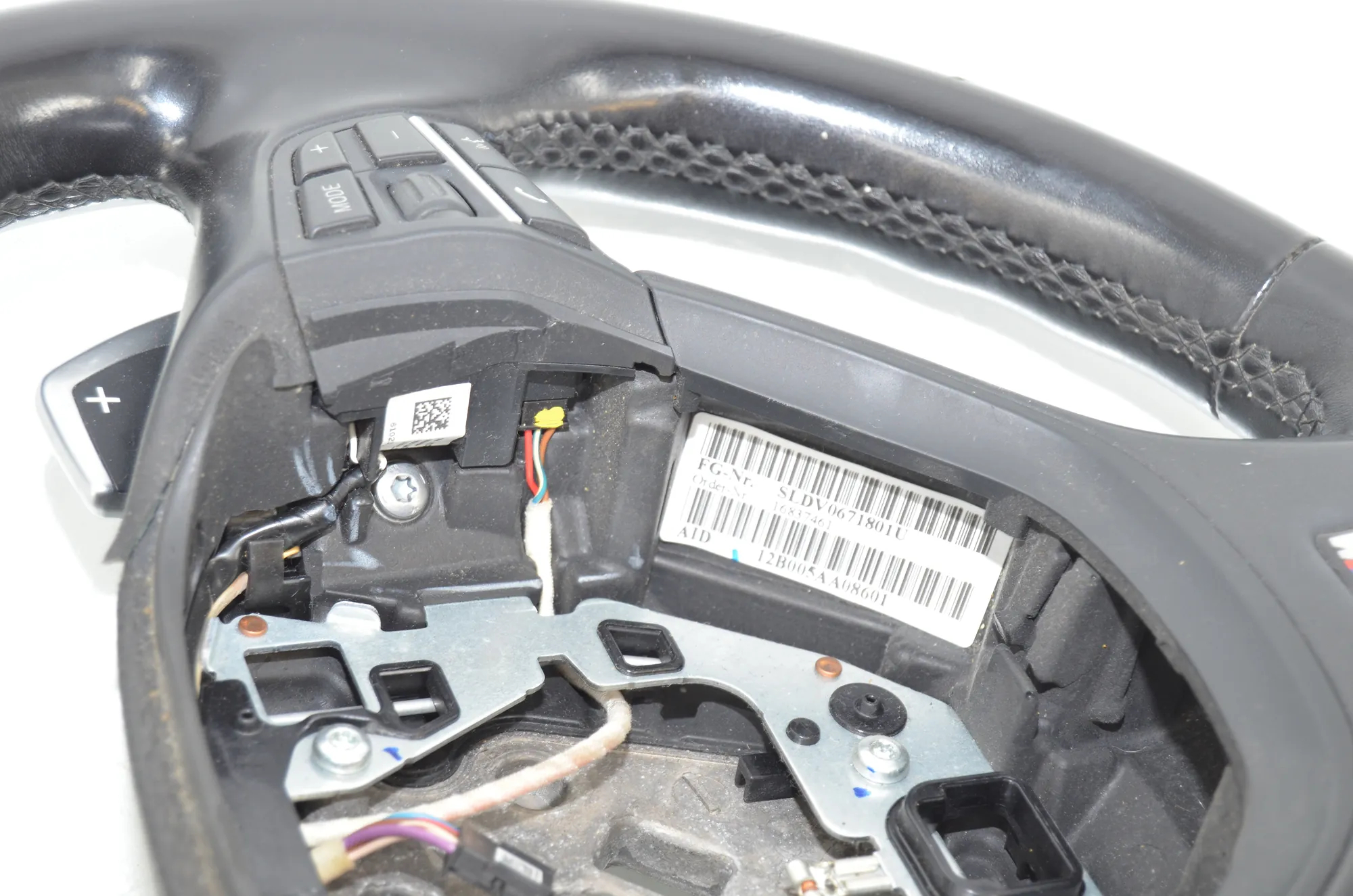 Steering Wheel – OEM 7844103 · BMW 5 Touring (F11) 530 d xDrive 2012 – 5