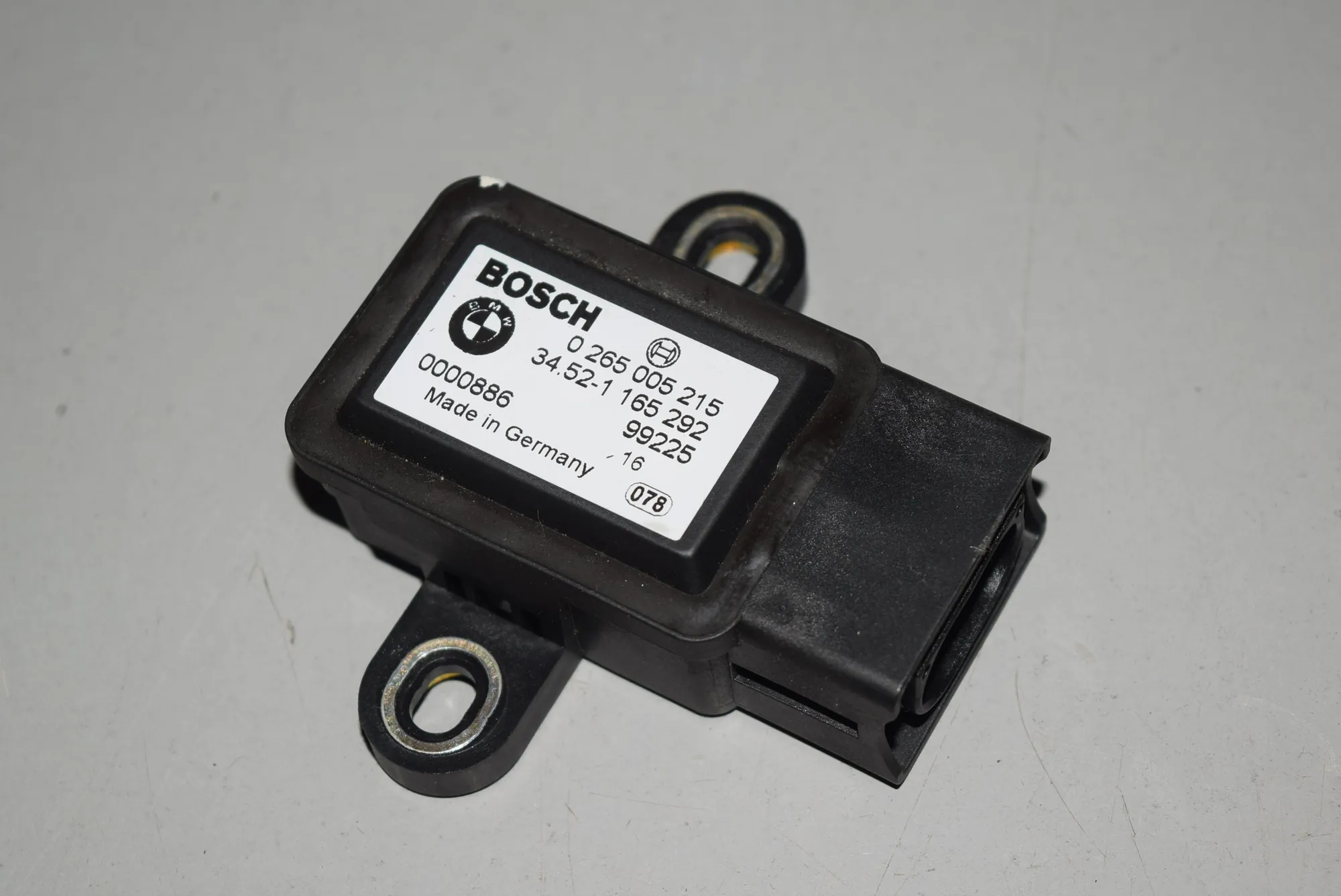 Acceleration Sensor – OEM 1165292 · BMW X5 (E53) BMW X5 (E53) 4.4 i 2000 – 2