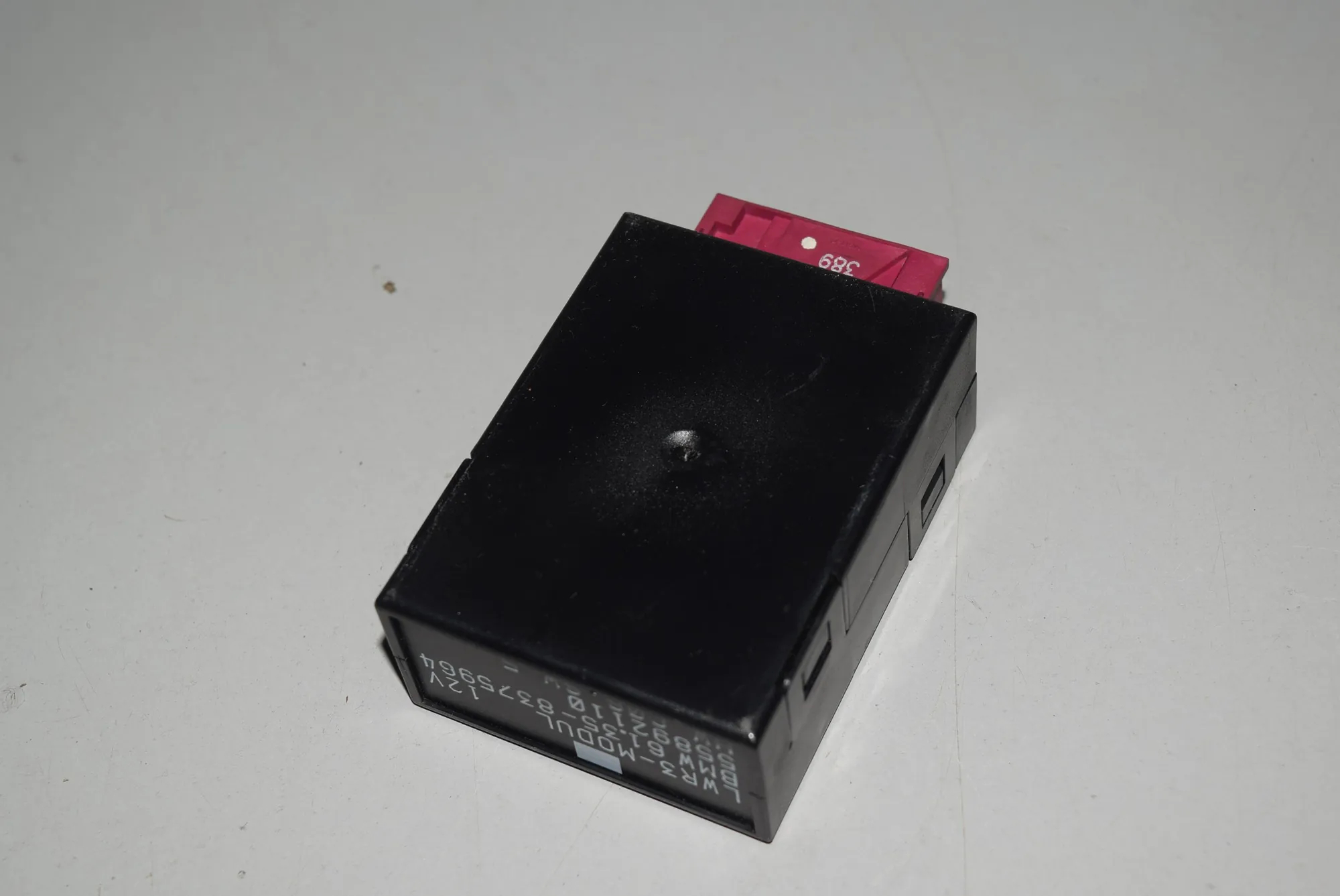 Other Control Units – OEM 8375964 · BMW X5 (E53) BMW X5 (E53) 4.4 i 2000 – 3