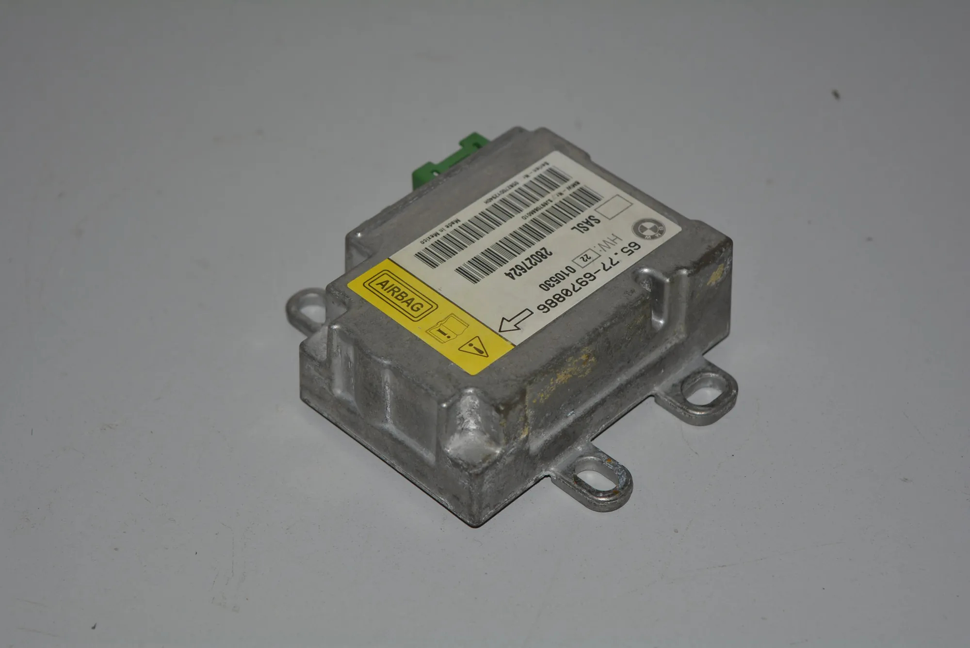 SRS Control Unit – OEM 6970886 · BMW 7 (E65, E66, E67) BMW 7 (E65, E66, E67) 730 Ld 2005