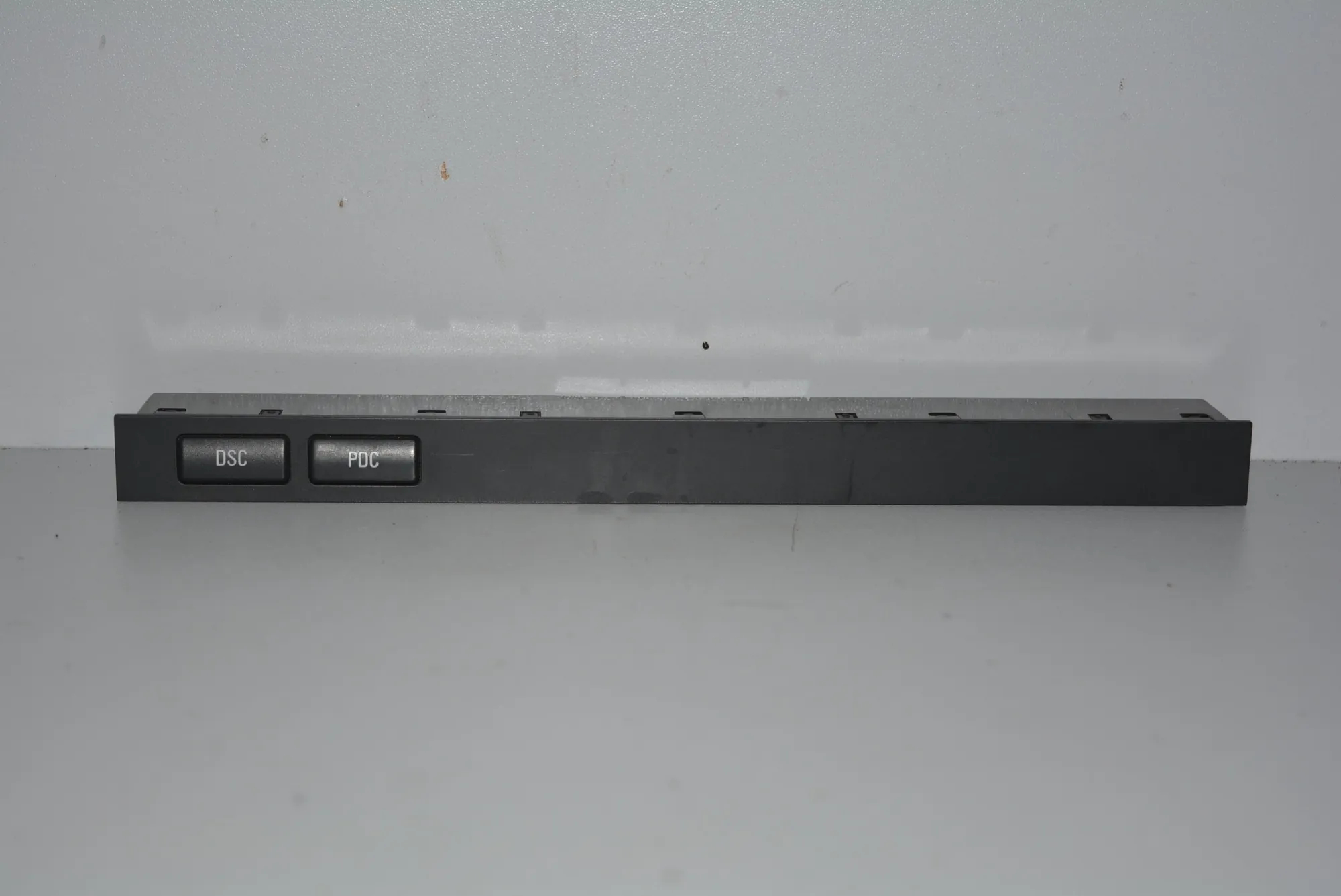 Button Switch Panel – OEM 8373769 · BMW 5 (E39) BMW 5 (E39) 2003