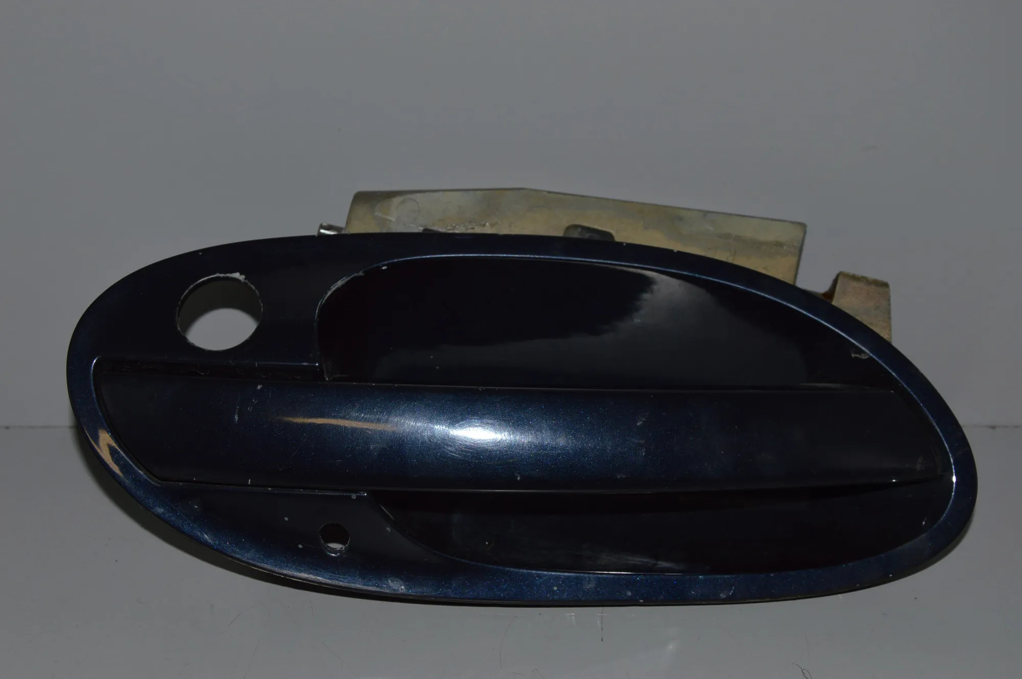 Front Right Door Exterior Handle – OEM 7161150 · BMW 7 (E65, E66, E67) BMW 7 (E65, E66, E67) 730 Ld 2005