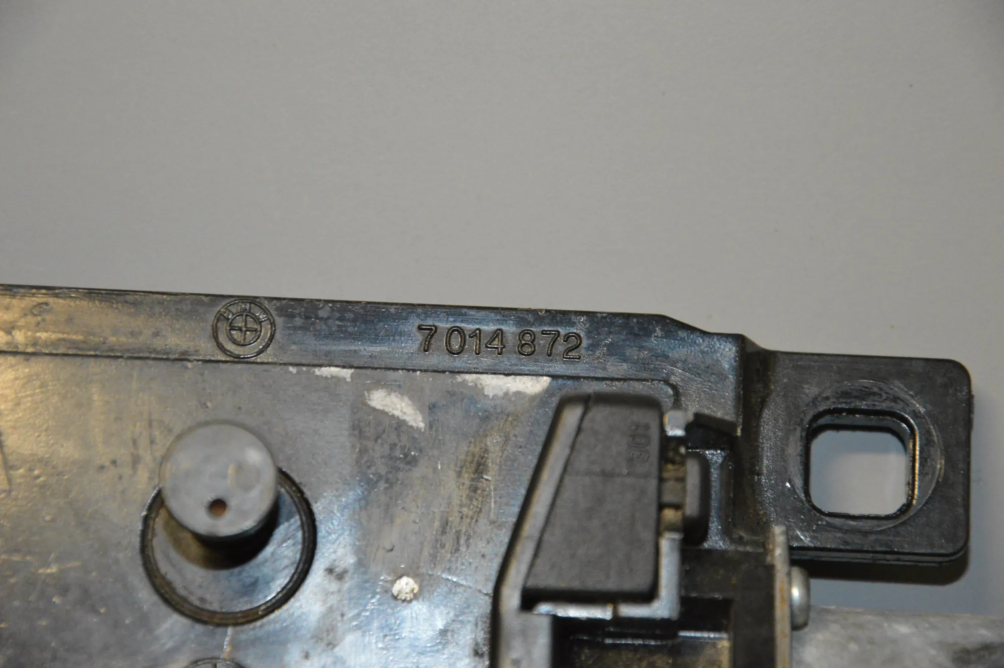 Tailgate Boot Lock – OEM 67107014872 · BMW 7 (E65, E66, E67) BMW 7 (E65, E66, E67) 730 Ld 2005 – 3