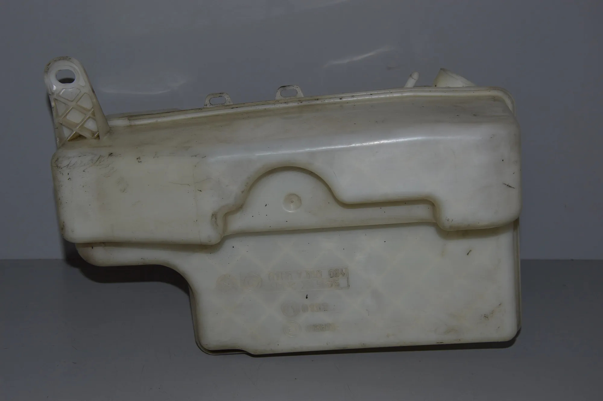 Window Washer Tank – OEM 7148064 · BMW 7 (E65, E66, E67) BMW 7 (E65, E66, E67) 730 Ld 2005 – 2
