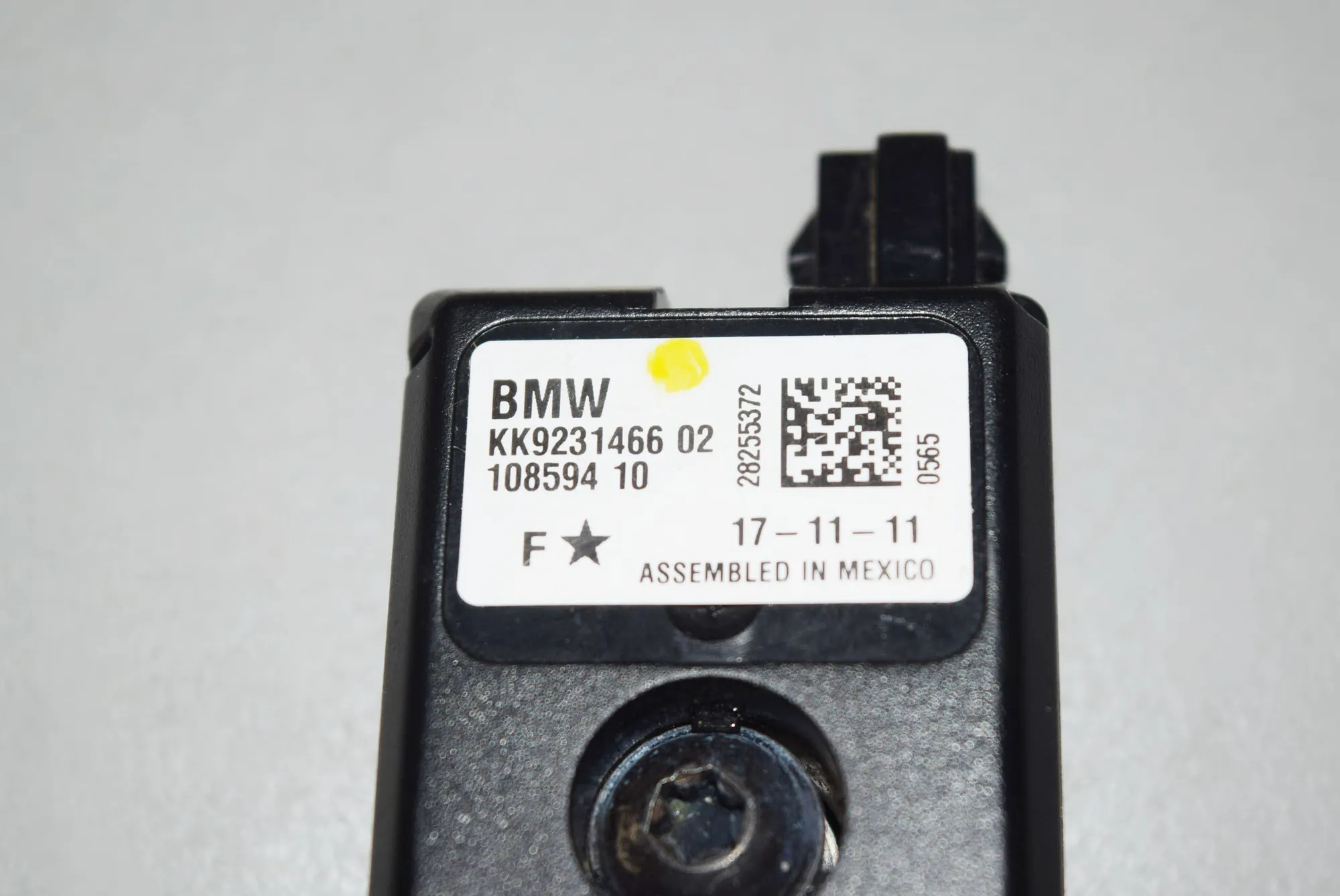 Antenna Amplifier – OEM 9231466 · BMW 3 (F30, F80) BMW 3 (F30, F80) 328 i 2011 – 4