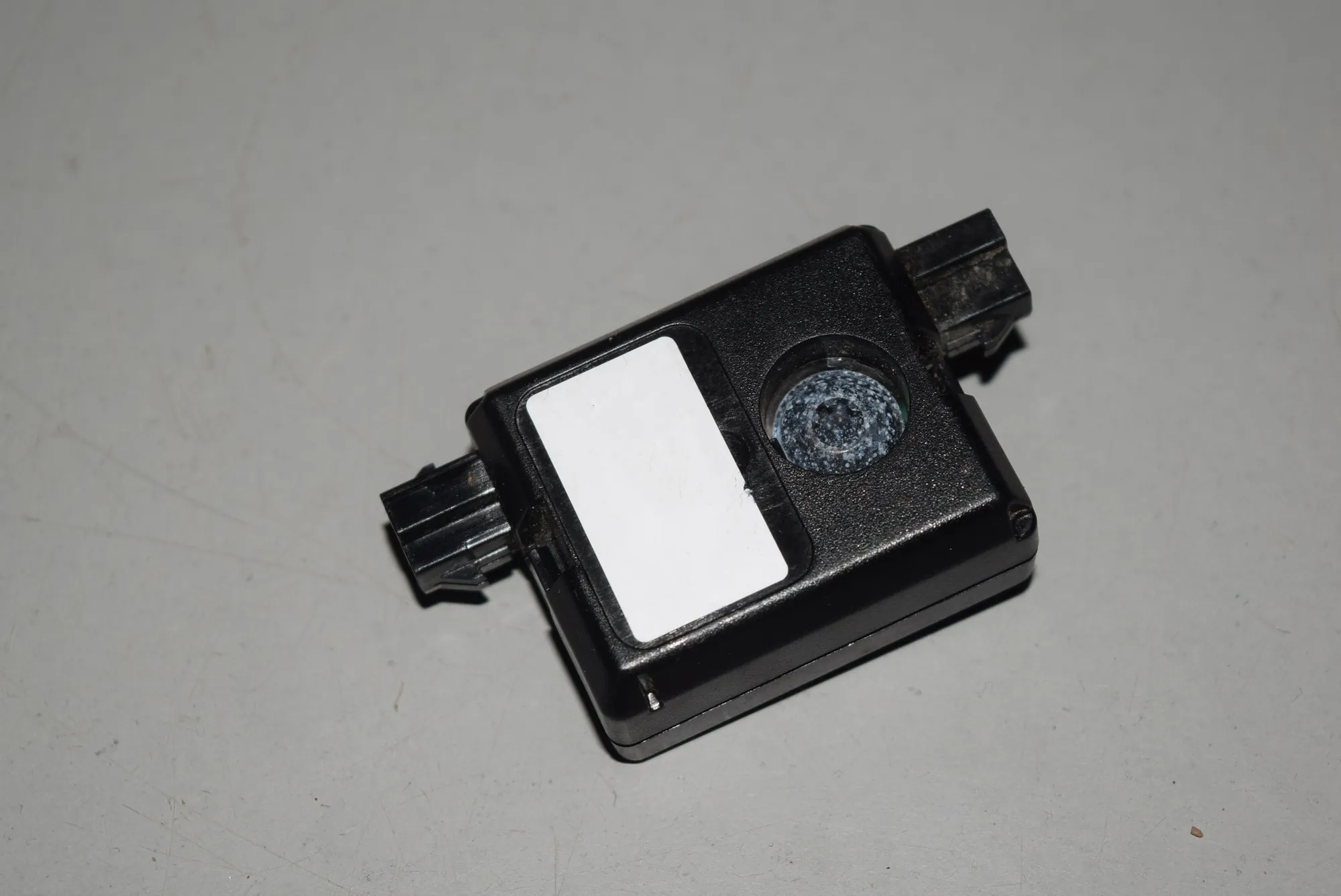 Antenna Amplifier – OEM 9231466 · BMW 3 (F30, F80) BMW 3 (F30, F80) 328 i 2011 – 4