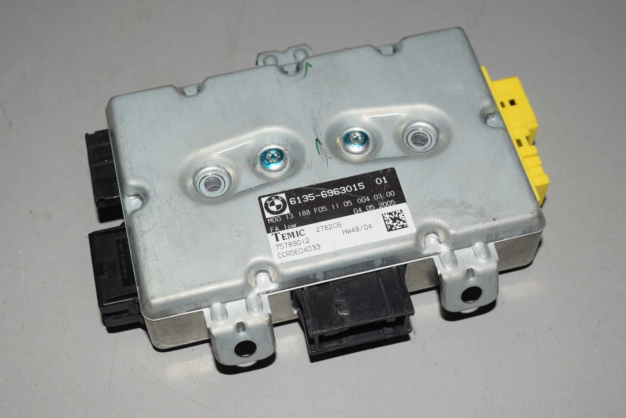 SRS Control Unit – OEM 6963015 · BMW 5 (E60) BMW 5 (E60) 2005